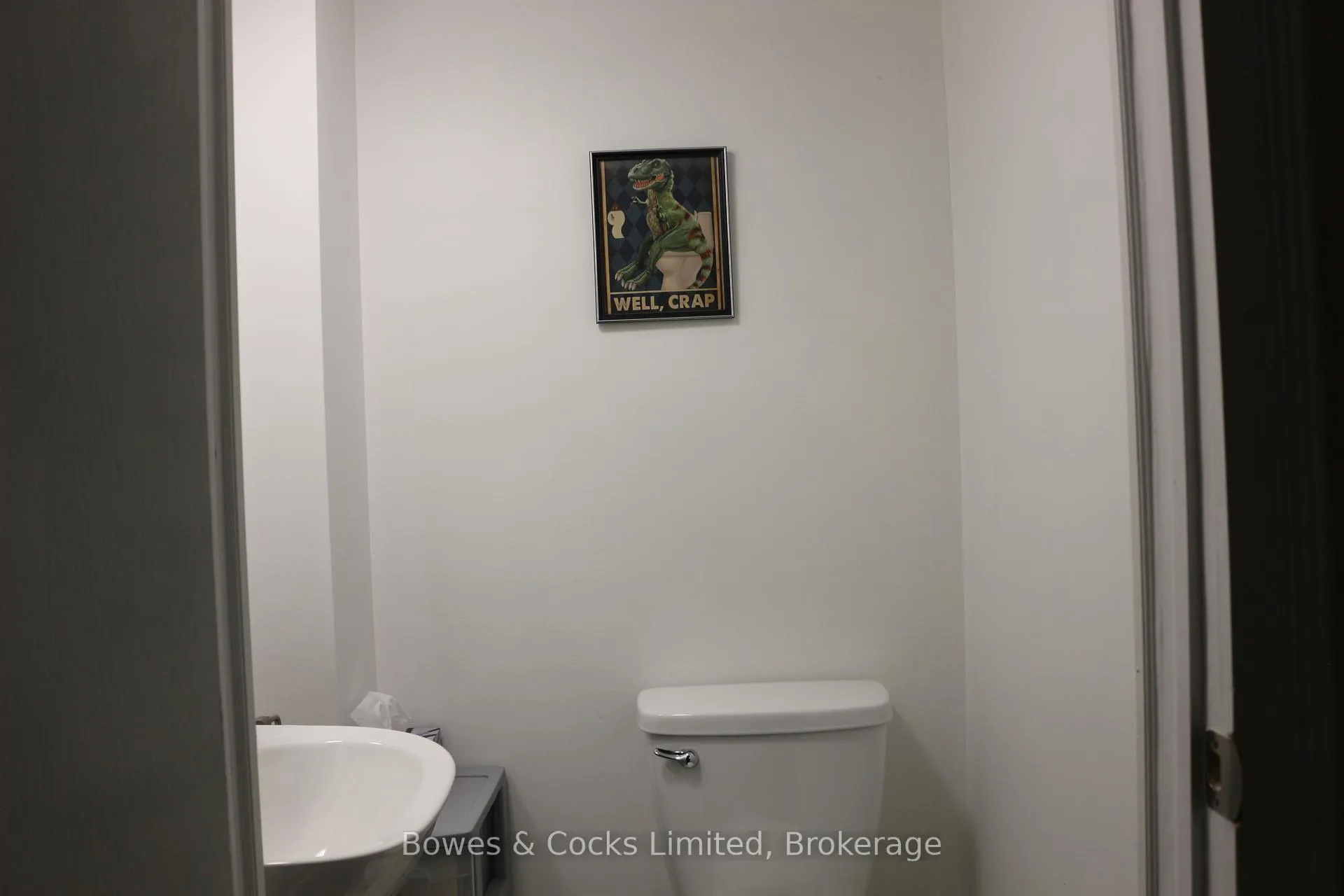 Photo 34 of 968 Oakview Avenue, Kingston, South of Taylor-Kidd Blvd — HOMEH