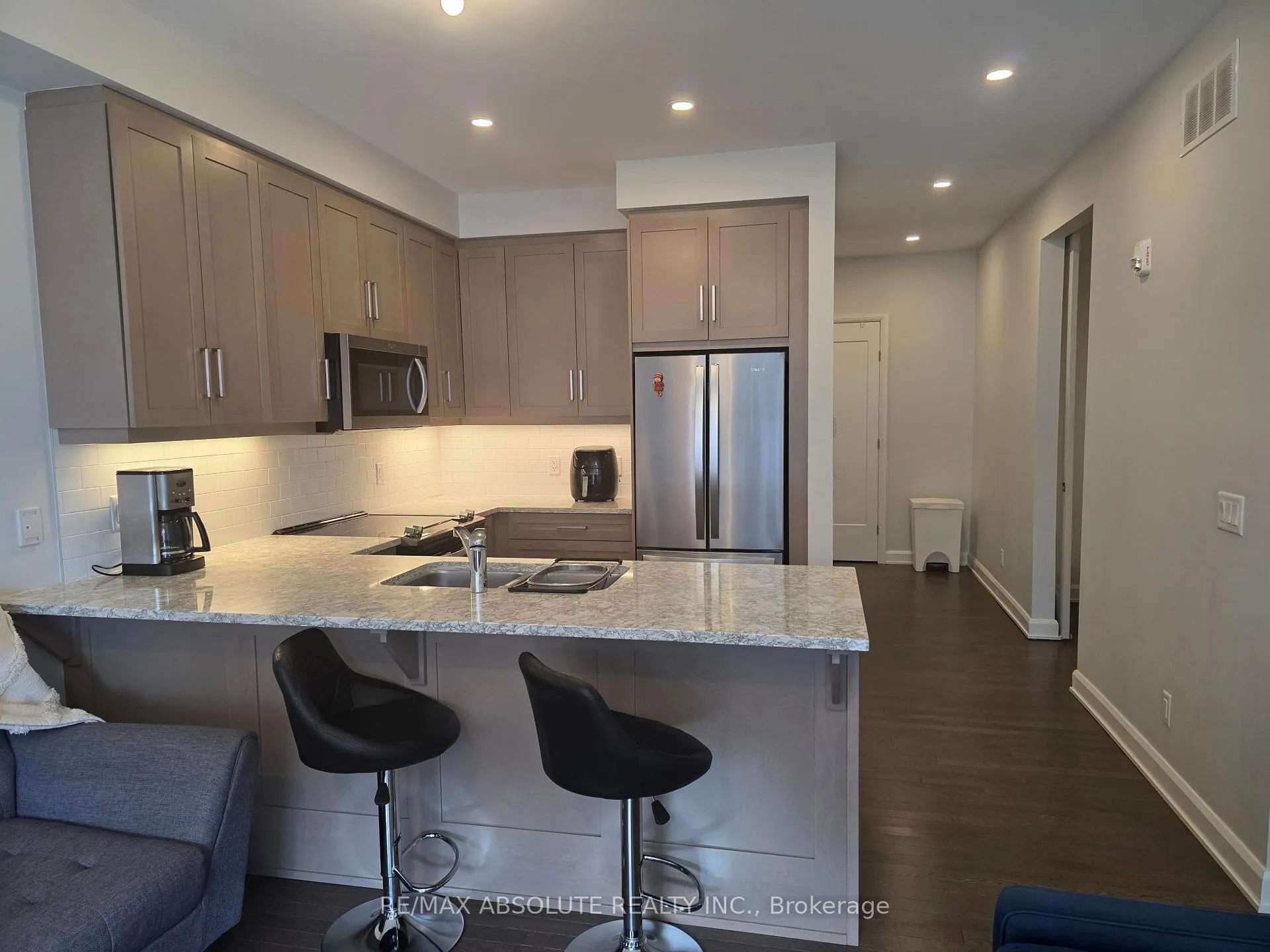 Photo 5 of Unit 203, 160 Boundstone Way, Ottawa, Kanata - Kanata Lakes/Heritage Hills — HOMEH