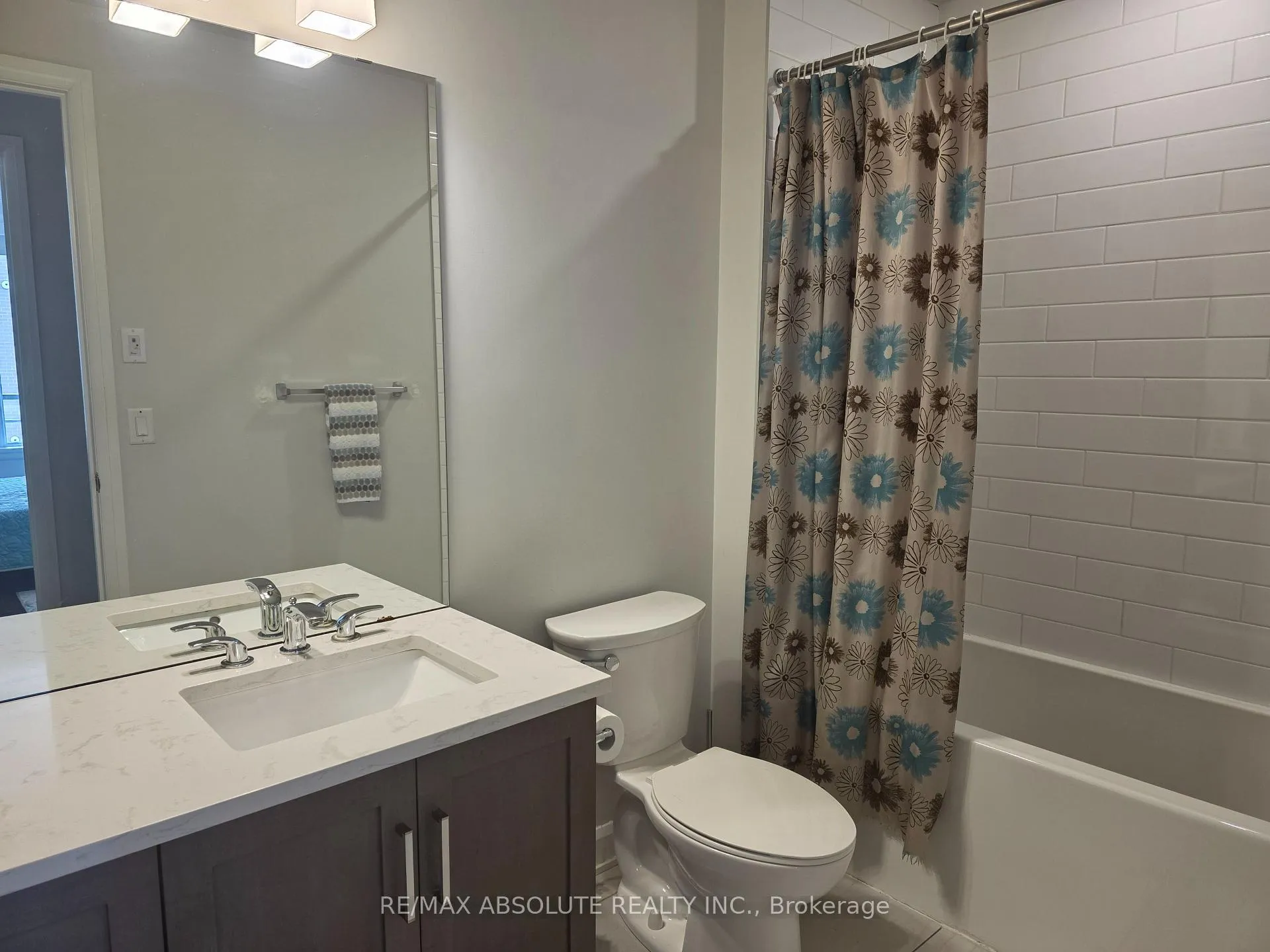 Photo 18 of Unit 203, 160 Boundstone Way, Ottawa, Kanata - Kanata Lakes/Heritage Hills — HOMEH