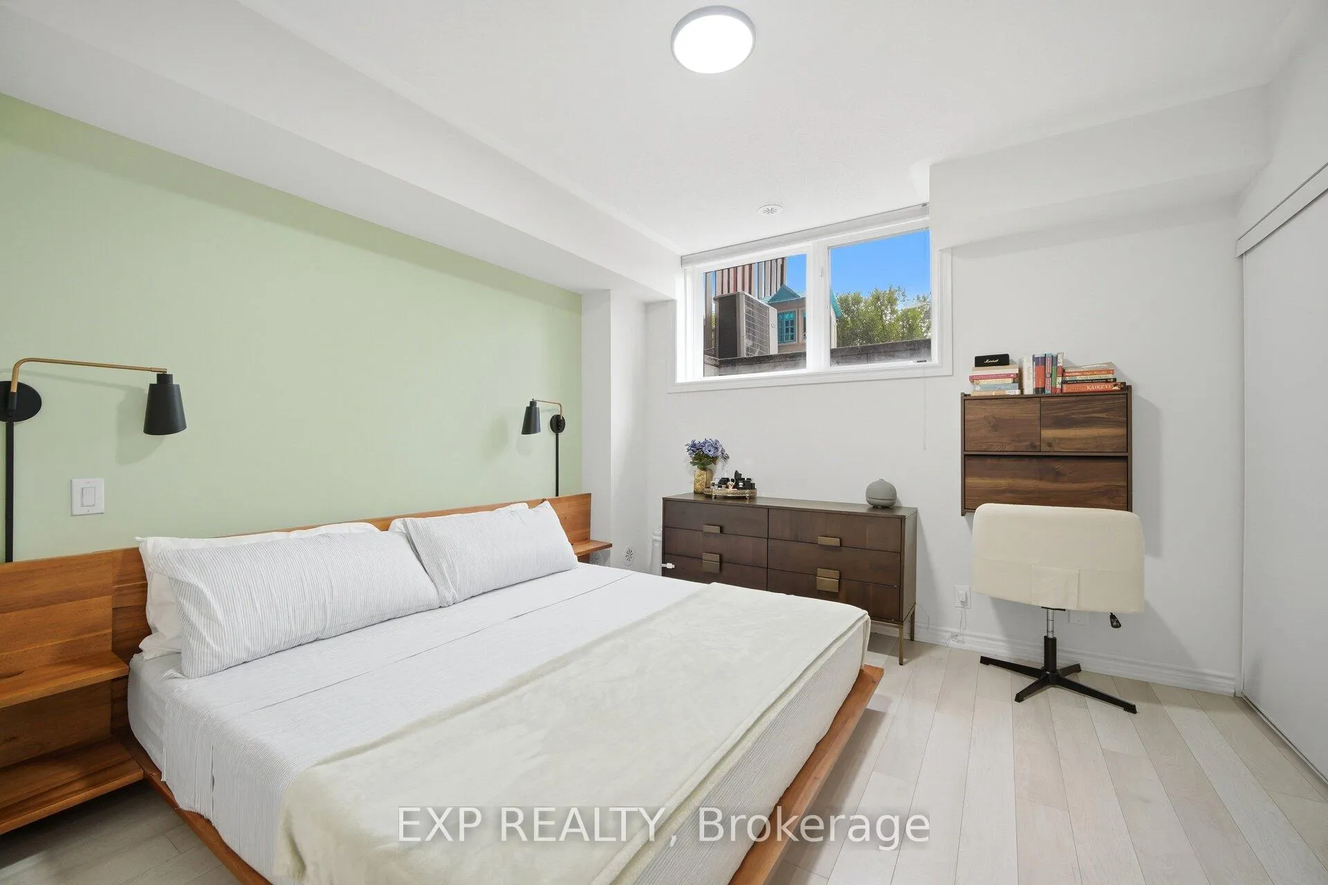 Photo 21 of Unit 2, 110 Caledonia Park Road, Toronto, Corso Italia-Davenport — HOMEH