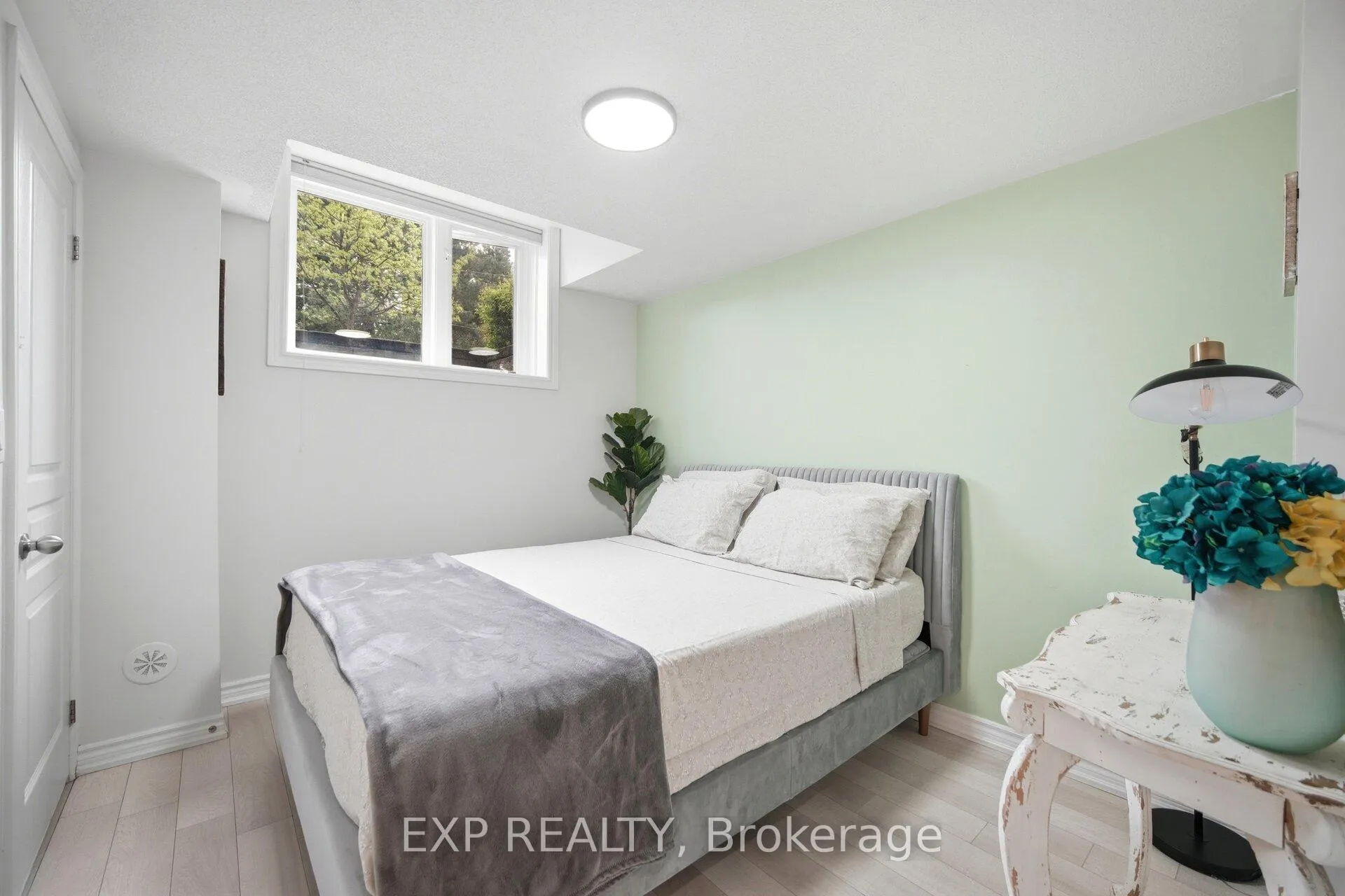 Photo 25 of Unit 2, 110 Caledonia Park Road, Toronto, Corso Italia-Davenport — HOMEH