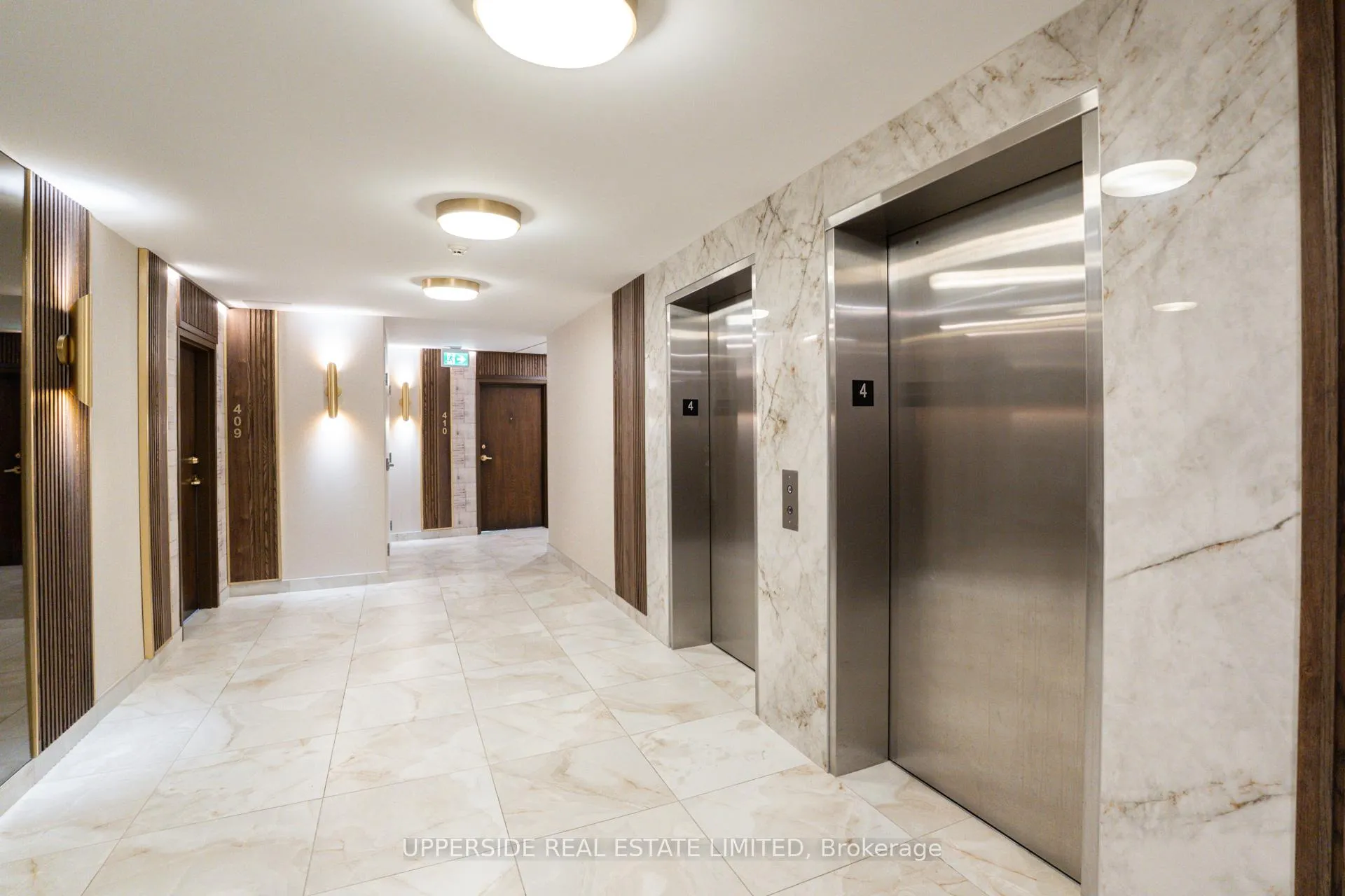 Photo 4 of Unit 405, 1 Maison Parc Court, Vaughan, Lakeview Estates — HOMEH