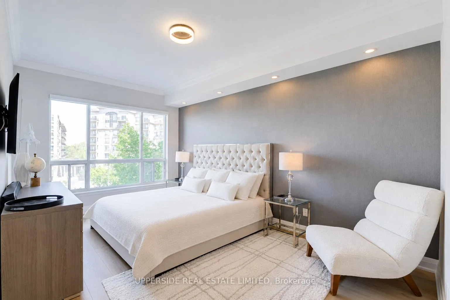 Photo 16 of Unit 405, 1 Maison Parc Court, Vaughan, Lakeview Estates — HOMEH