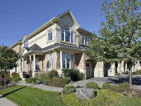 Photo 2 of 412 Creek Path Avenue, Oakville, Bronte — HOMEH