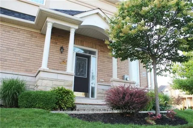 Photo 5 of 412 Creek Path Avenue, Oakville, Bronte — HOMEH