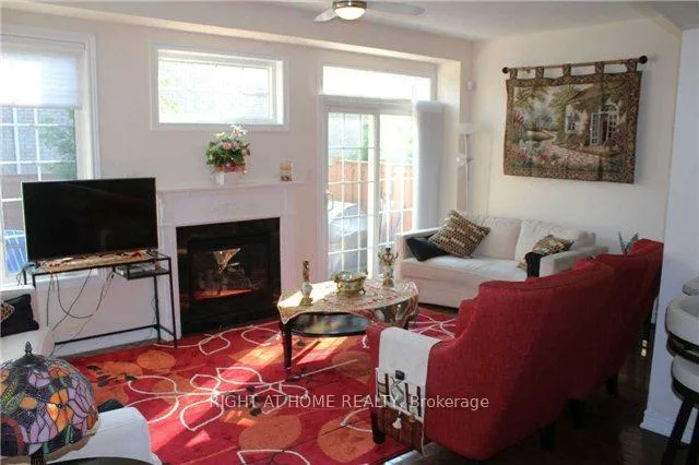 Photo 14 of 412 Creek Path Avenue, Oakville, Bronte — HOMEH