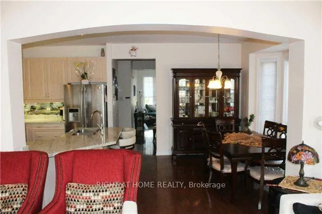 Photo 15 of 412 Creek Path Avenue, Oakville, Bronte — HOMEH