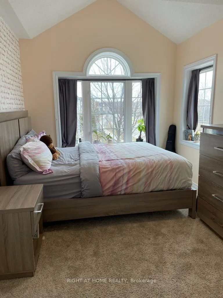 Photo 17 of 412 Creek Path Avenue, Oakville, Bronte — HOMEH