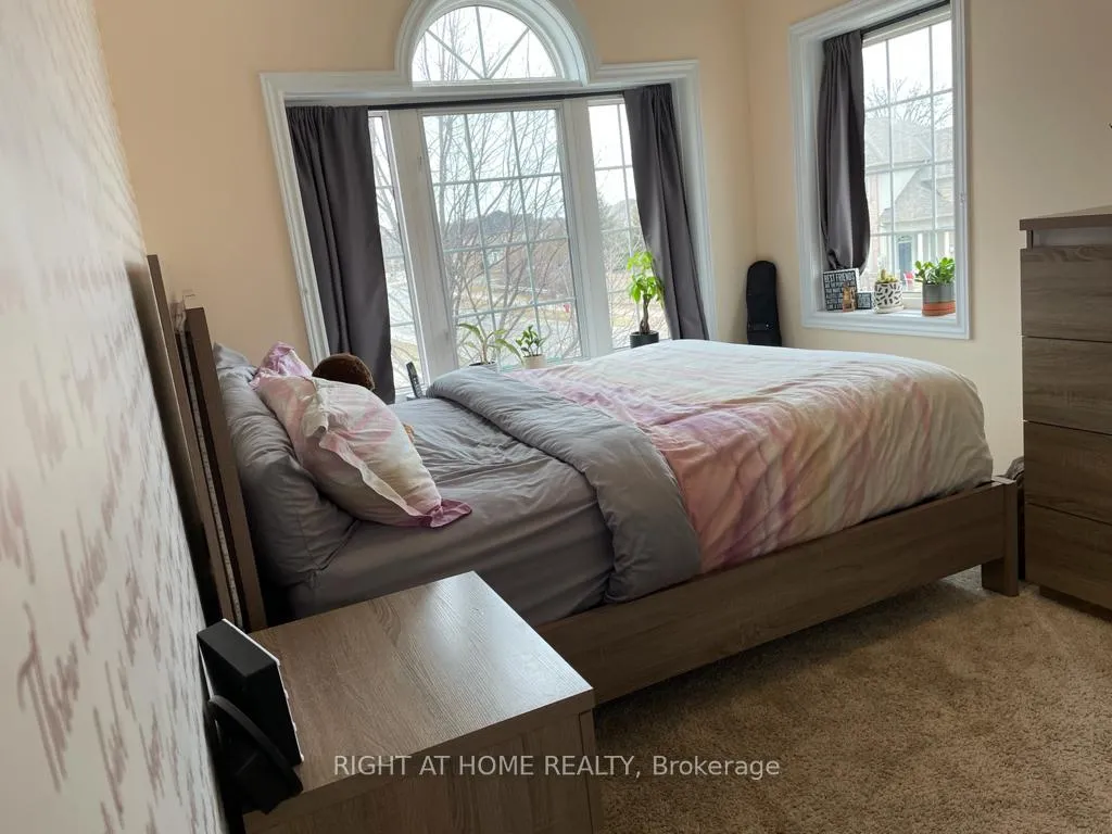 Photo 22 of 412 Creek Path Avenue, Oakville, Bronte — HOMEH