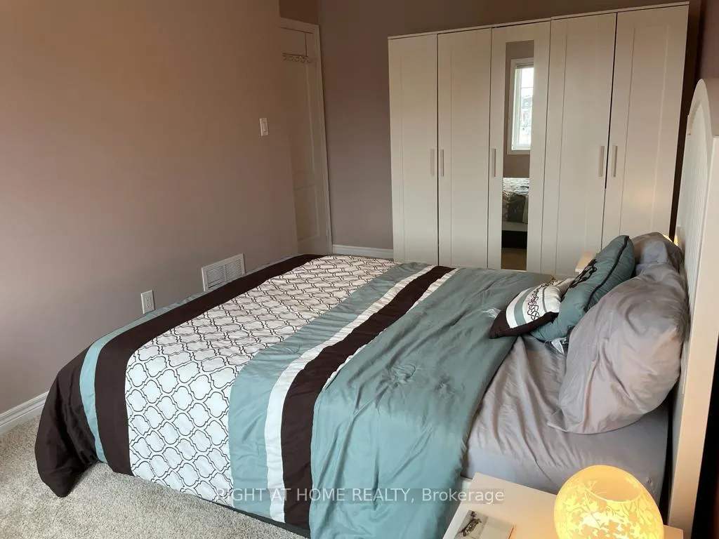 Photo 28 of 412 Creek Path Avenue, Oakville, Bronte — HOMEH