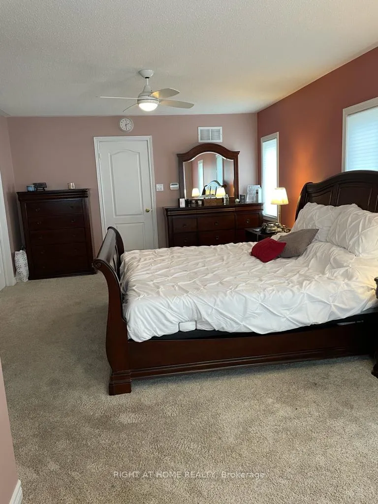 Photo 36 of 412 Creek Path Avenue, Oakville, Bronte — HOMEH