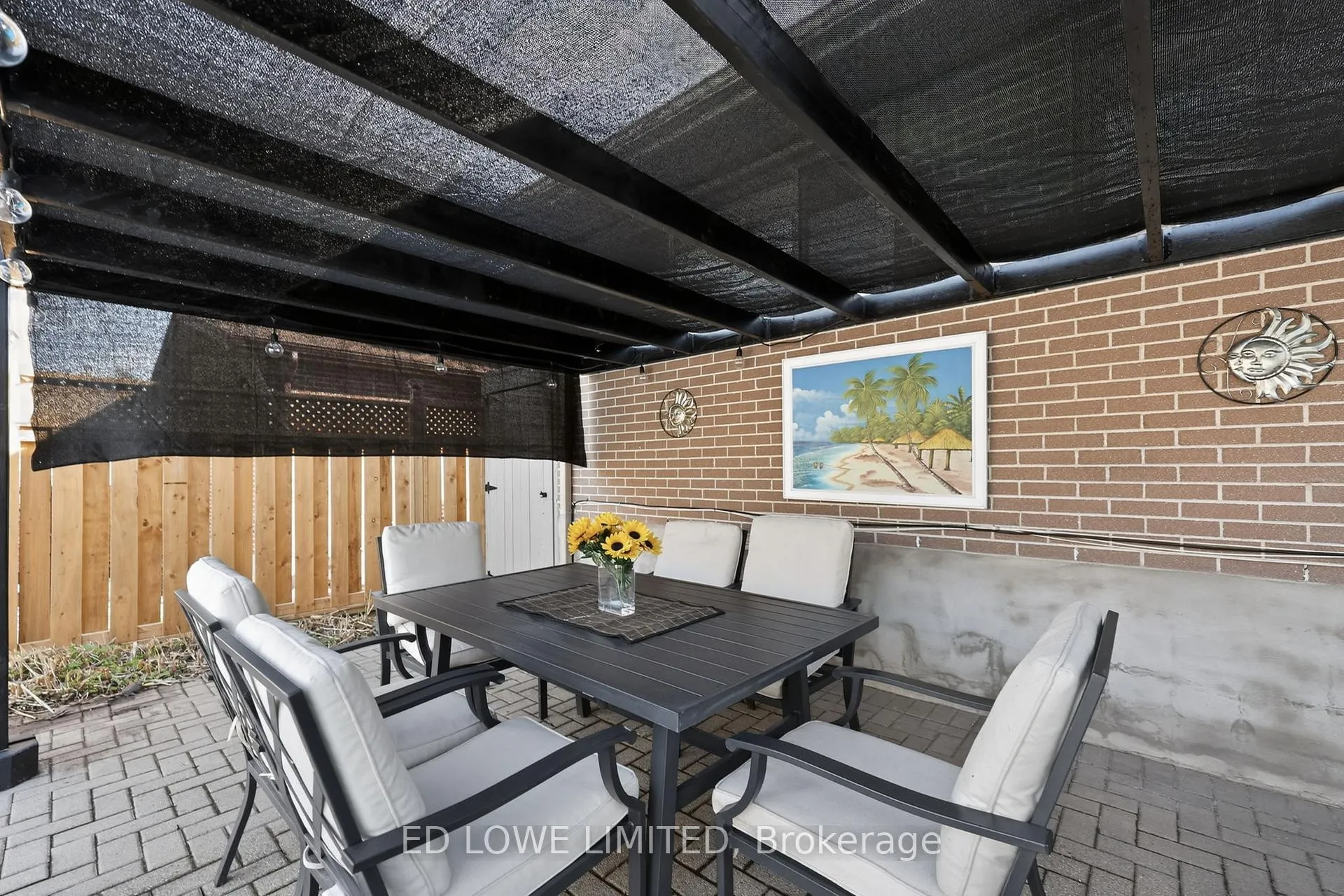 Photo 38 of 7 Howard Crescent, Barrie, Wellington — HOMEH