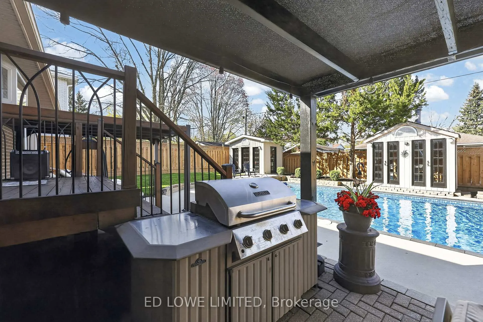 Photo 41 of 7 Howard Crescent, Barrie, Wellington — HOMEH