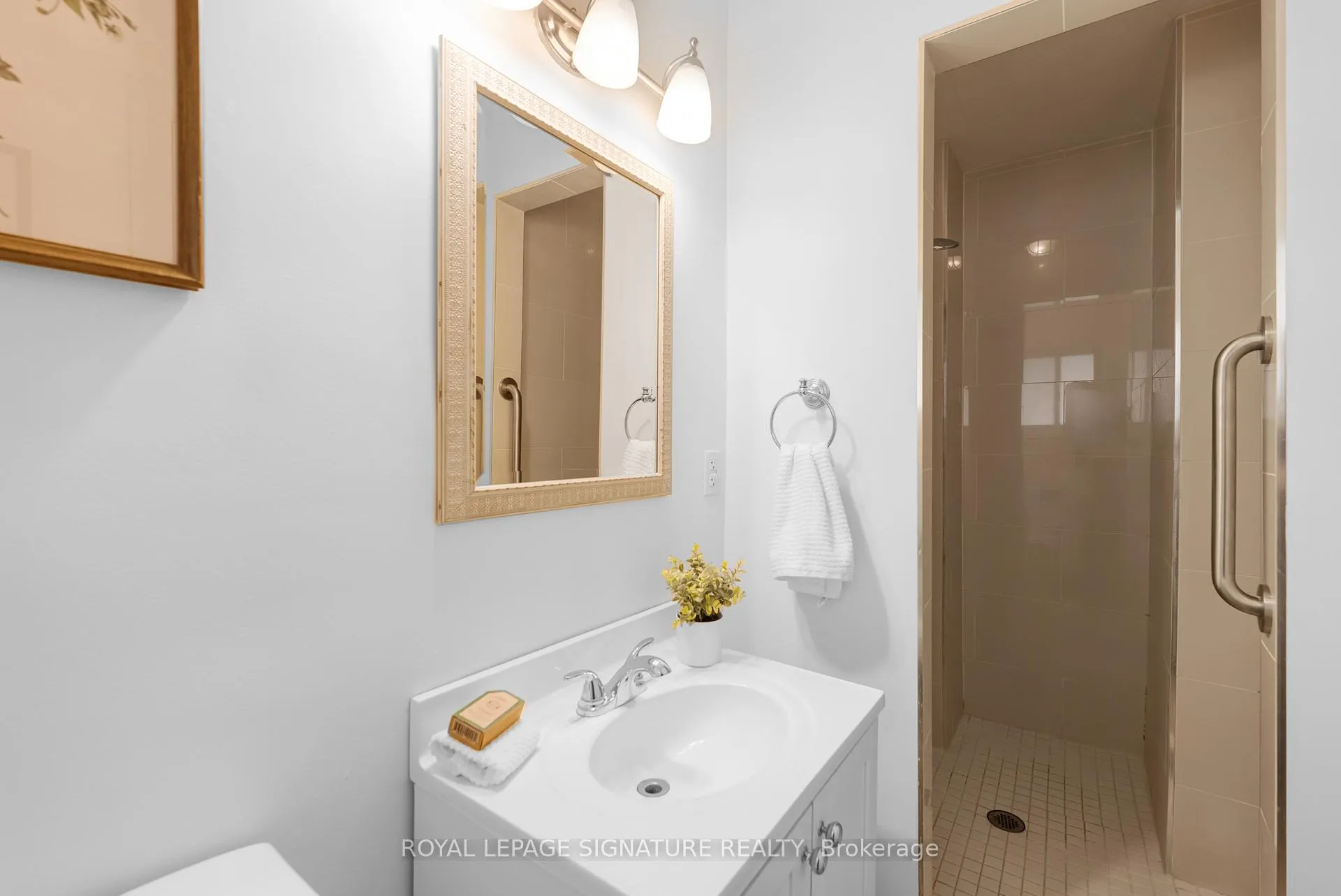 Photo 25 of 6 Munford Crescent, Toronto, O'Connor-Parkview — HOMEH