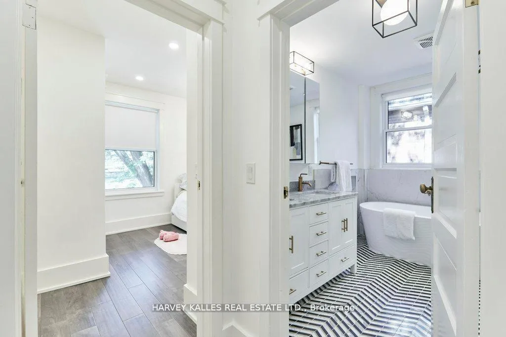 Photo 13 of 96 Balmoral Avenue, Toronto, Yonge-St. Clair — HOMEH