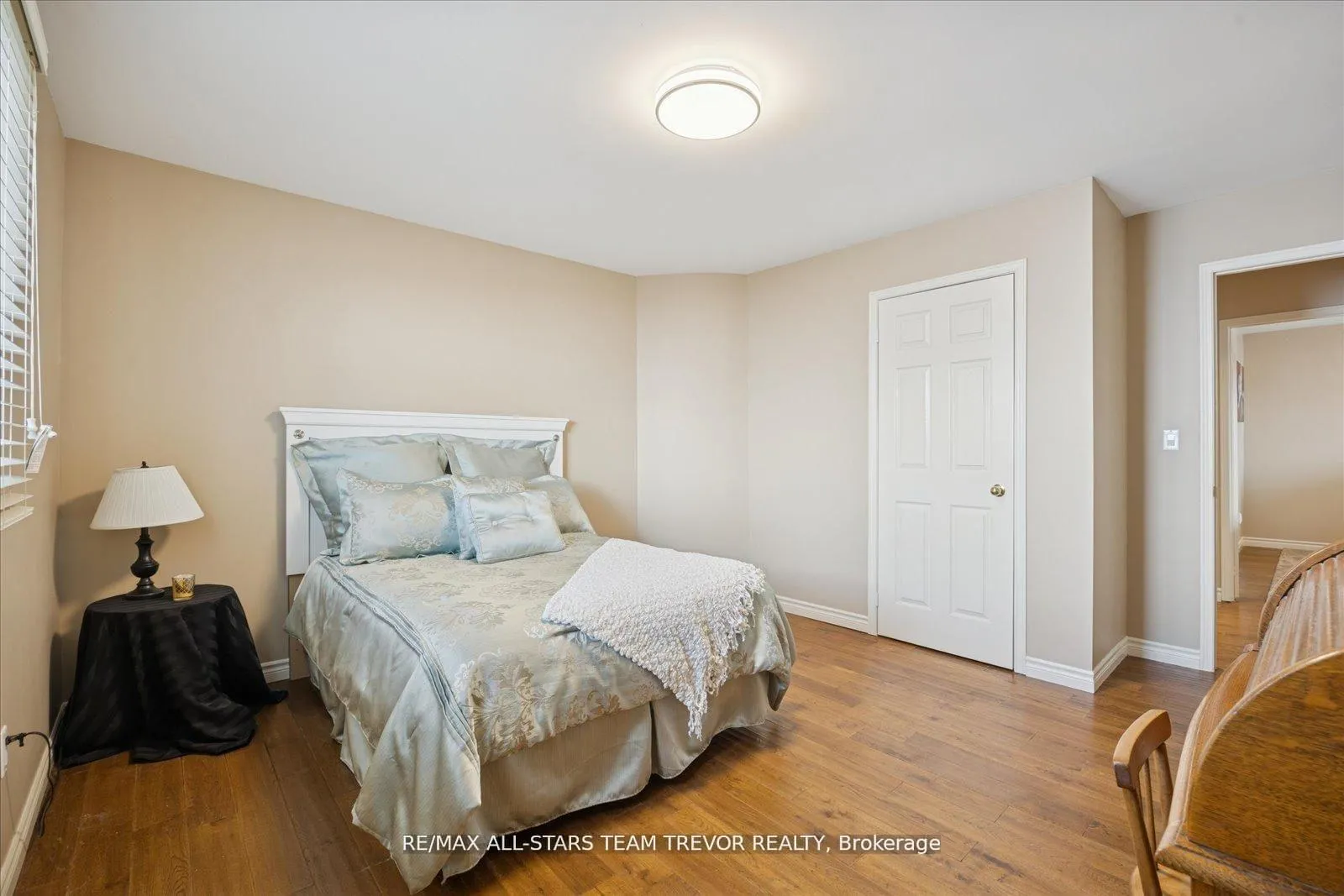 Photo 30 of 22 Chartwell Crescent, Georgina, Keswick North — HOMEH