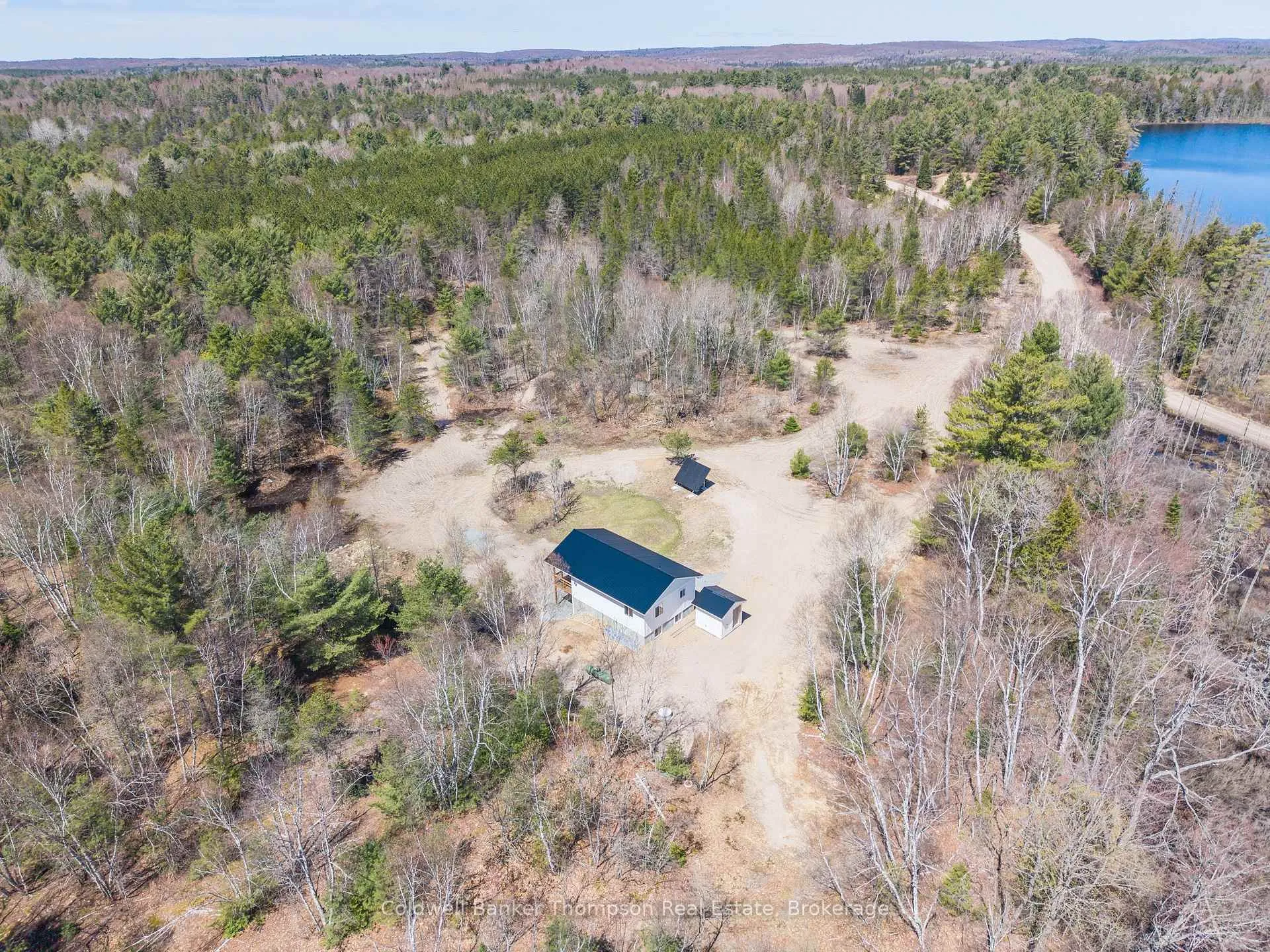 Photo 2 of 255 Eighth Avenue, McMurrich/Monteith, Sprucedale — HOMEH