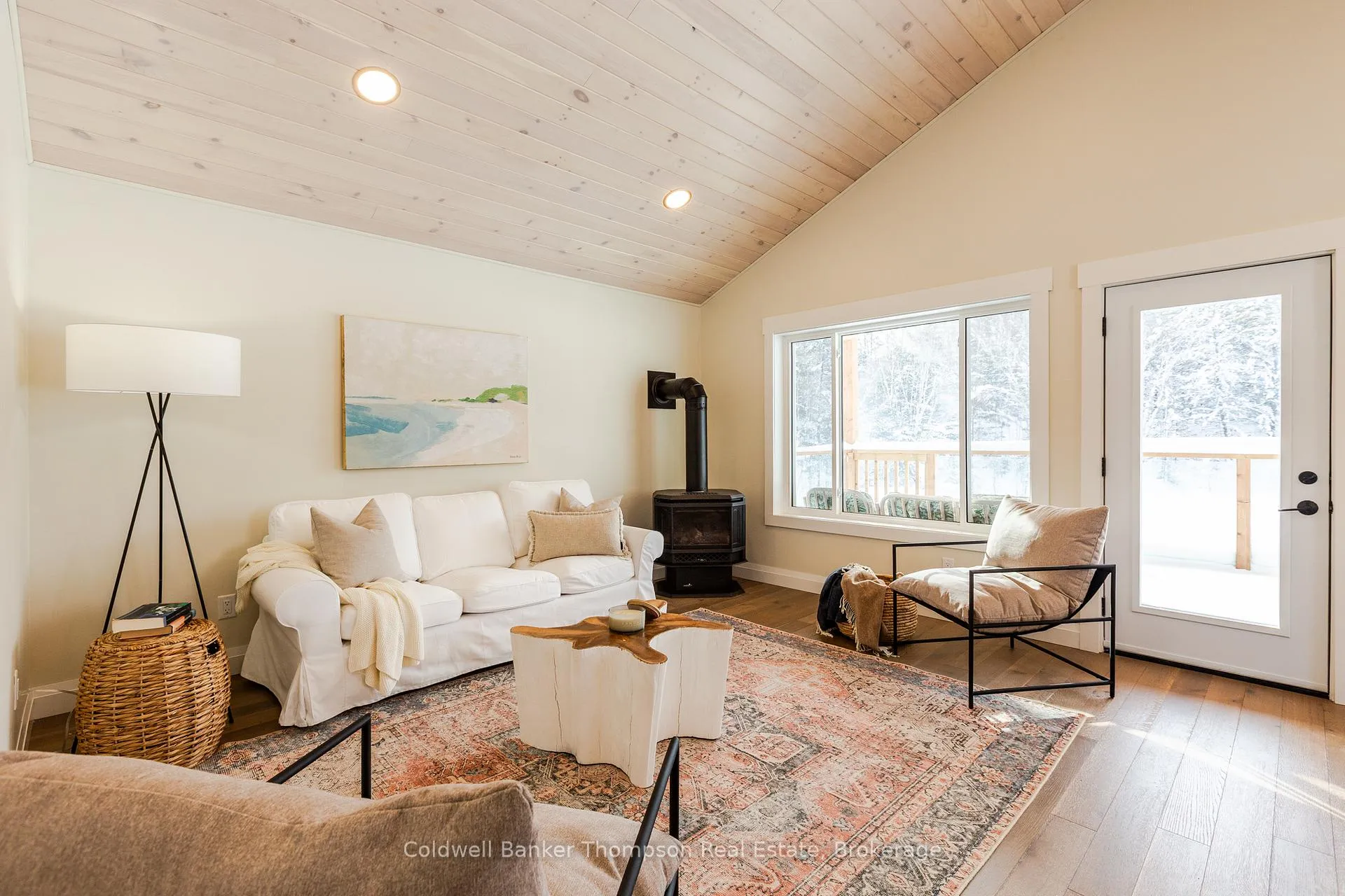 Photo 4 of 255 Eighth Avenue, McMurrich/Monteith, Sprucedale — HOMEH