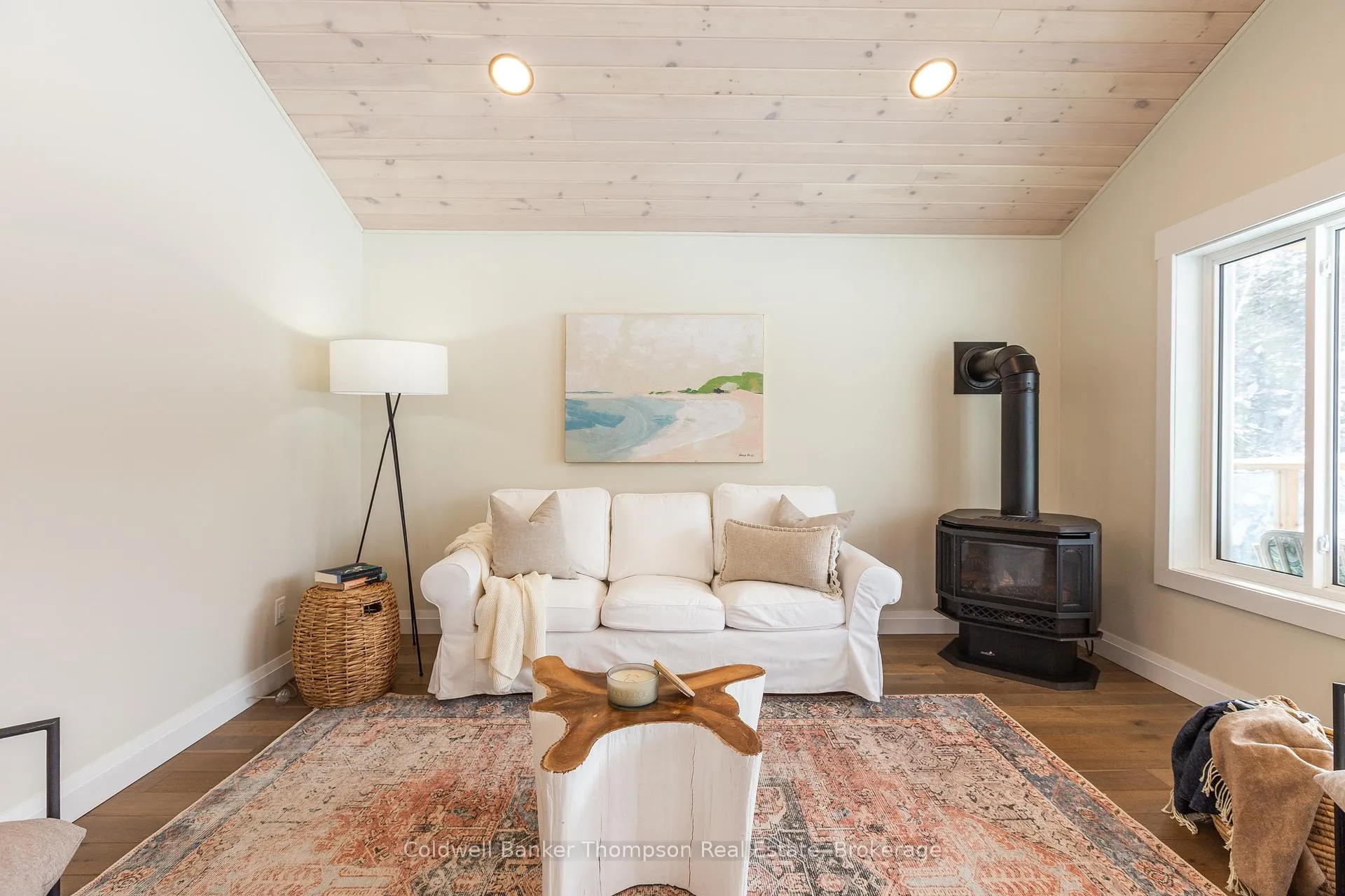 Photo 5 of 255 Eighth Avenue, McMurrich/Monteith, Sprucedale — HOMEH
