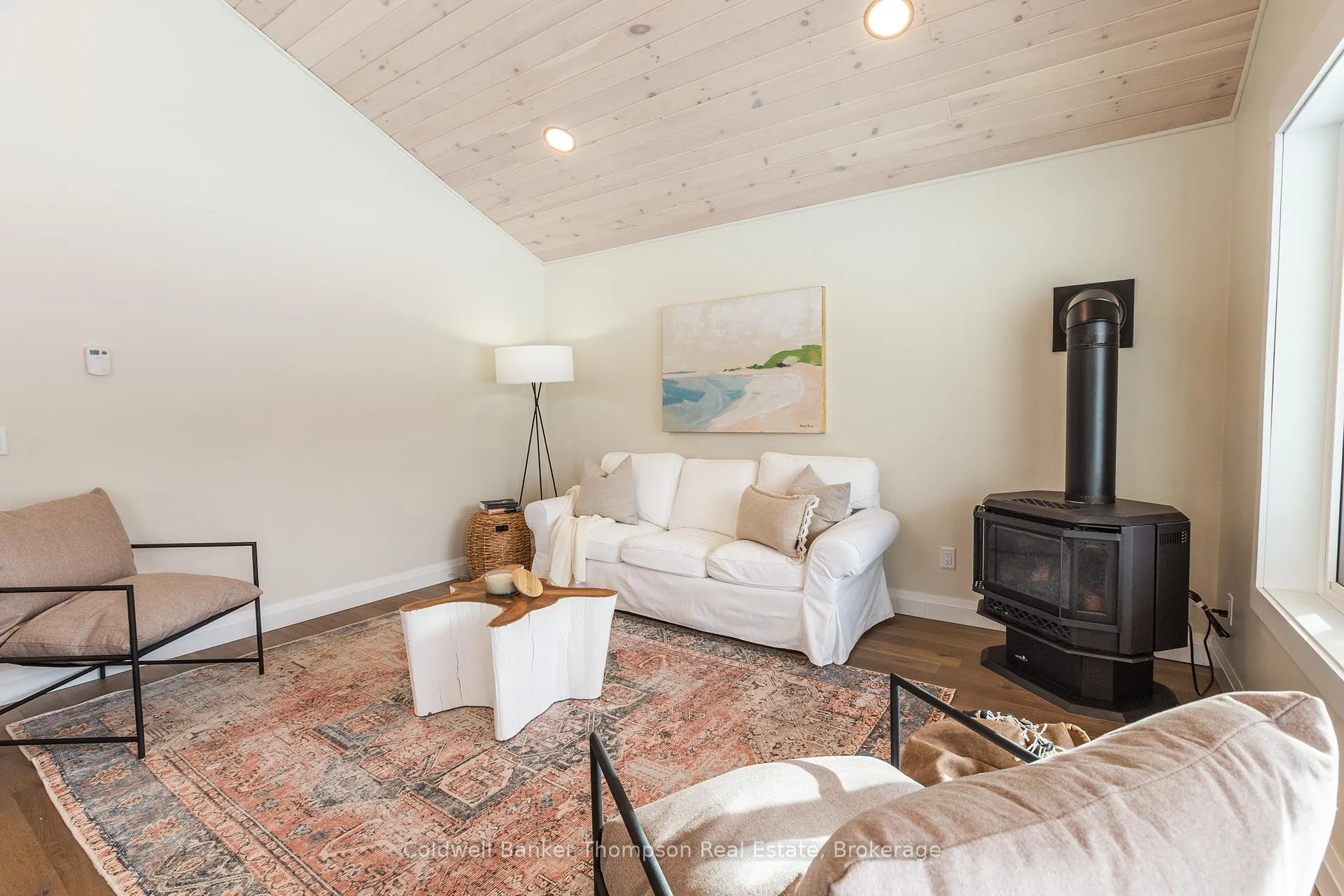Photo 6 of 255 Eighth Avenue, McMurrich/Monteith, Sprucedale — HOMEH