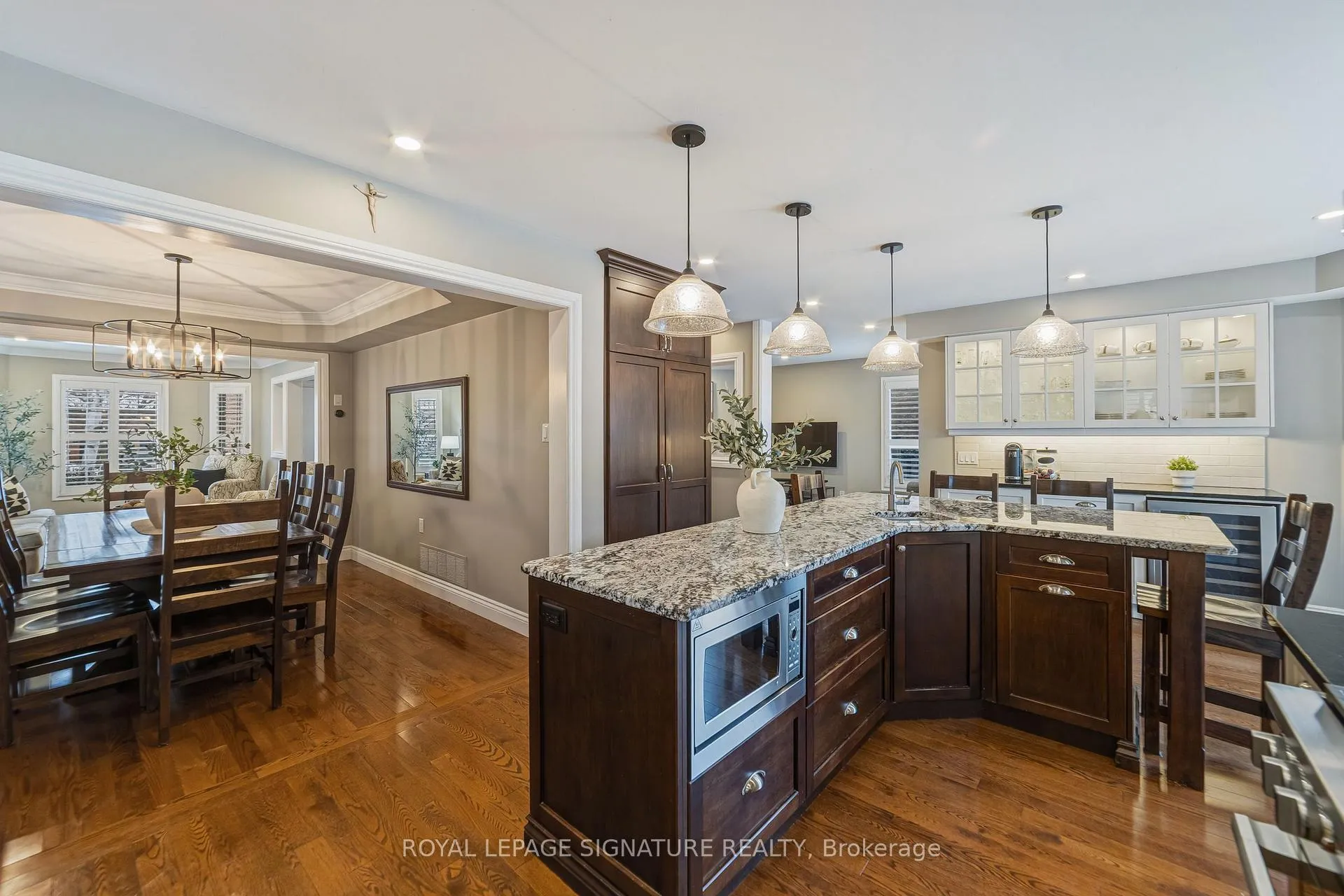 Photo 10 of 26 Nazer Street, Halton Hills, Georgetown — HOMEH