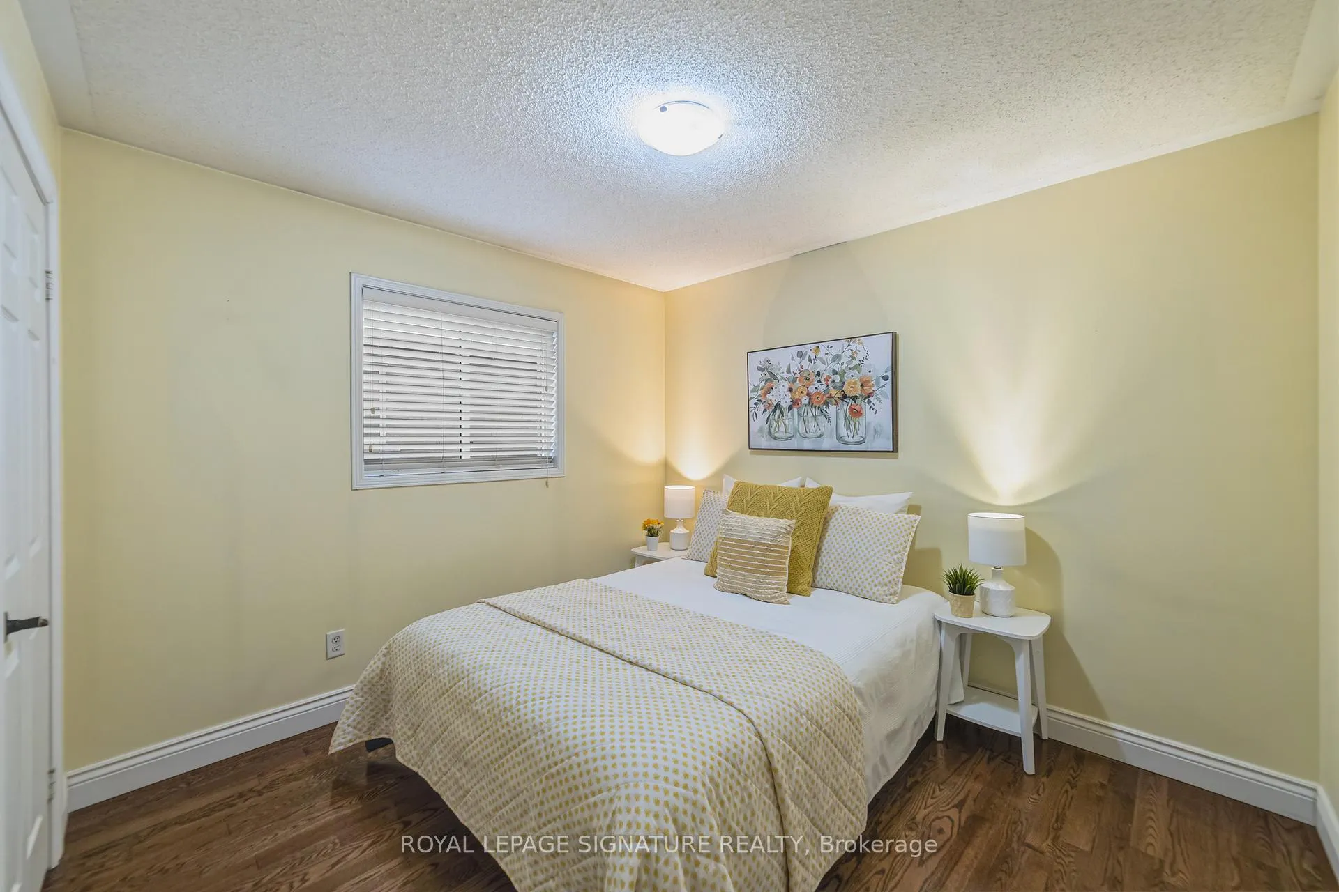 Photo 24 of 26 Nazer Street, Halton Hills, Georgetown — HOMEH