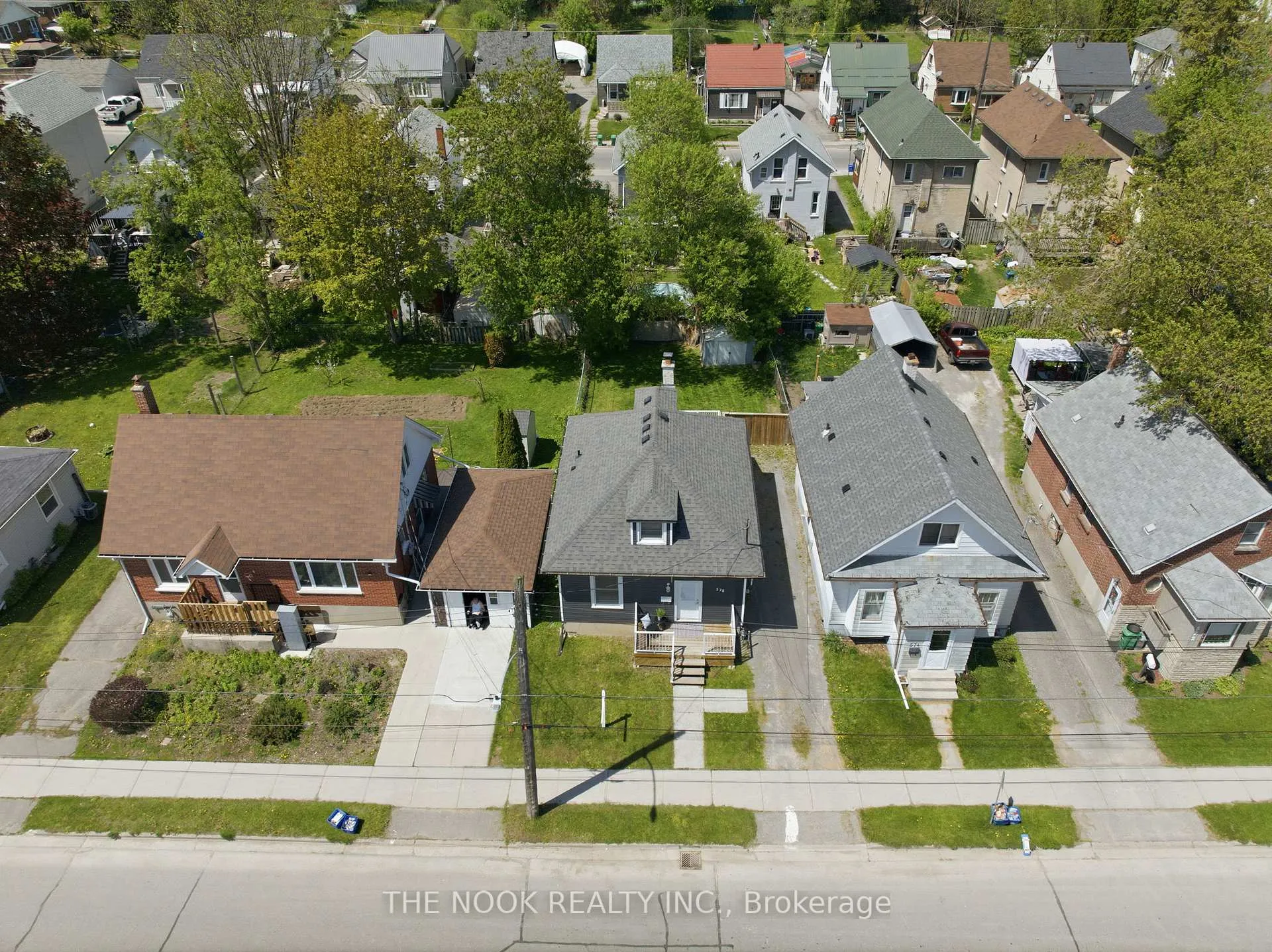 Photo 19 of 576 Wolfe Street, Peterborough, Town Ward 3 — HOMEH