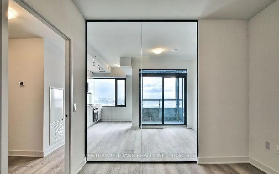 Photo 3 of Unit 1310, 2920 Hwy 7, Vaughan, Concord — HOMEH