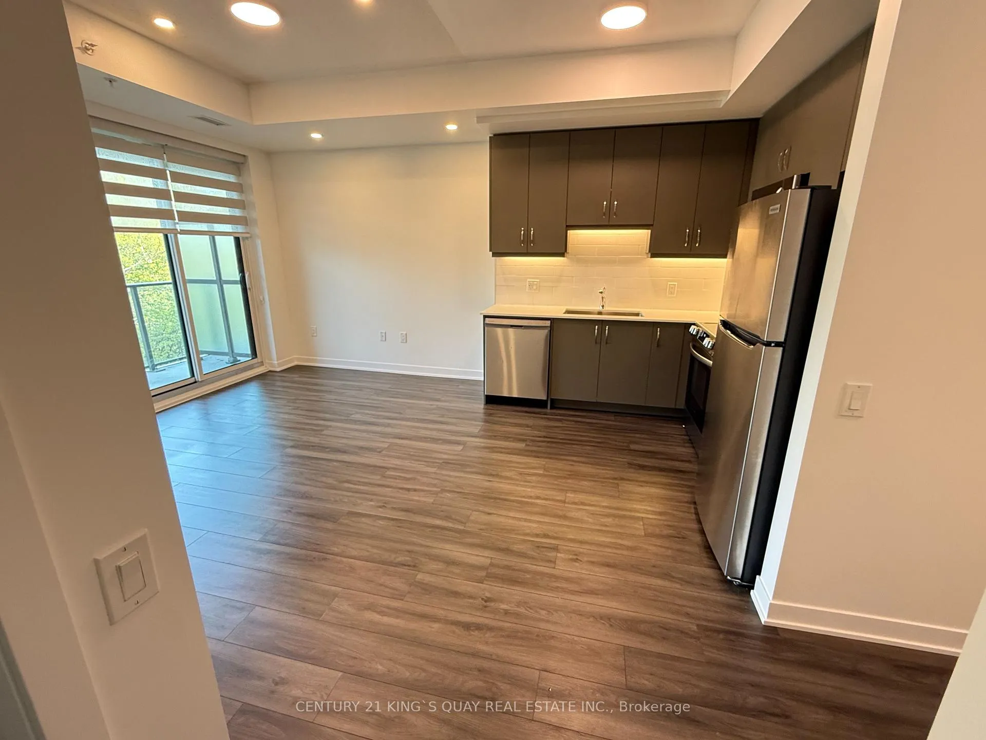 Photo 10 of Unit 305, 385 Arctic Red Drive, Oshawa, Windfields — HOMEH
