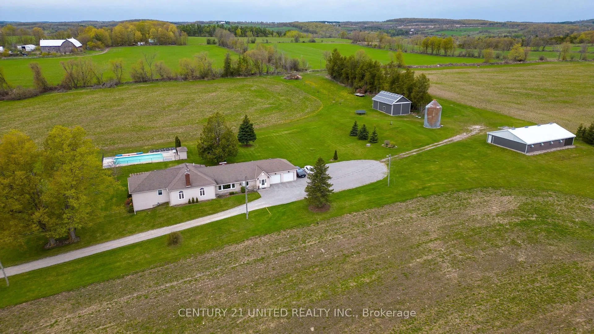 Photo 1 of 872 Sharpe Line, Cavan Monaghan, Cavan Twp — HOMEH