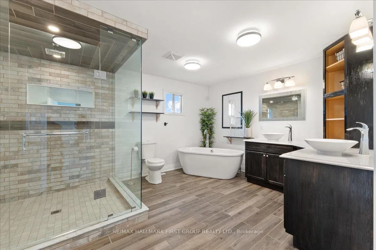 Photo 26 of 12 Wilce Drive, Ajax, Central West — HOMEH
