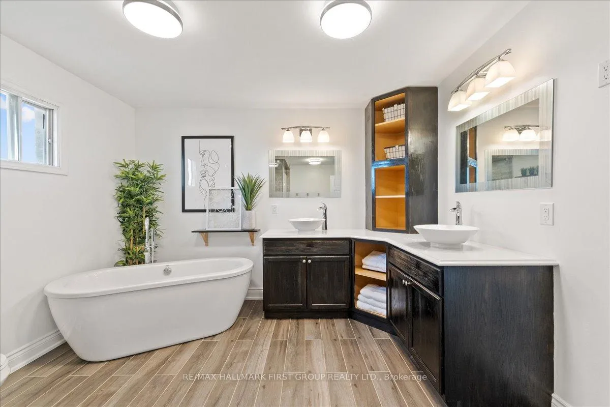 Photo 27 of 12 Wilce Drive, Ajax, Central West — HOMEH
