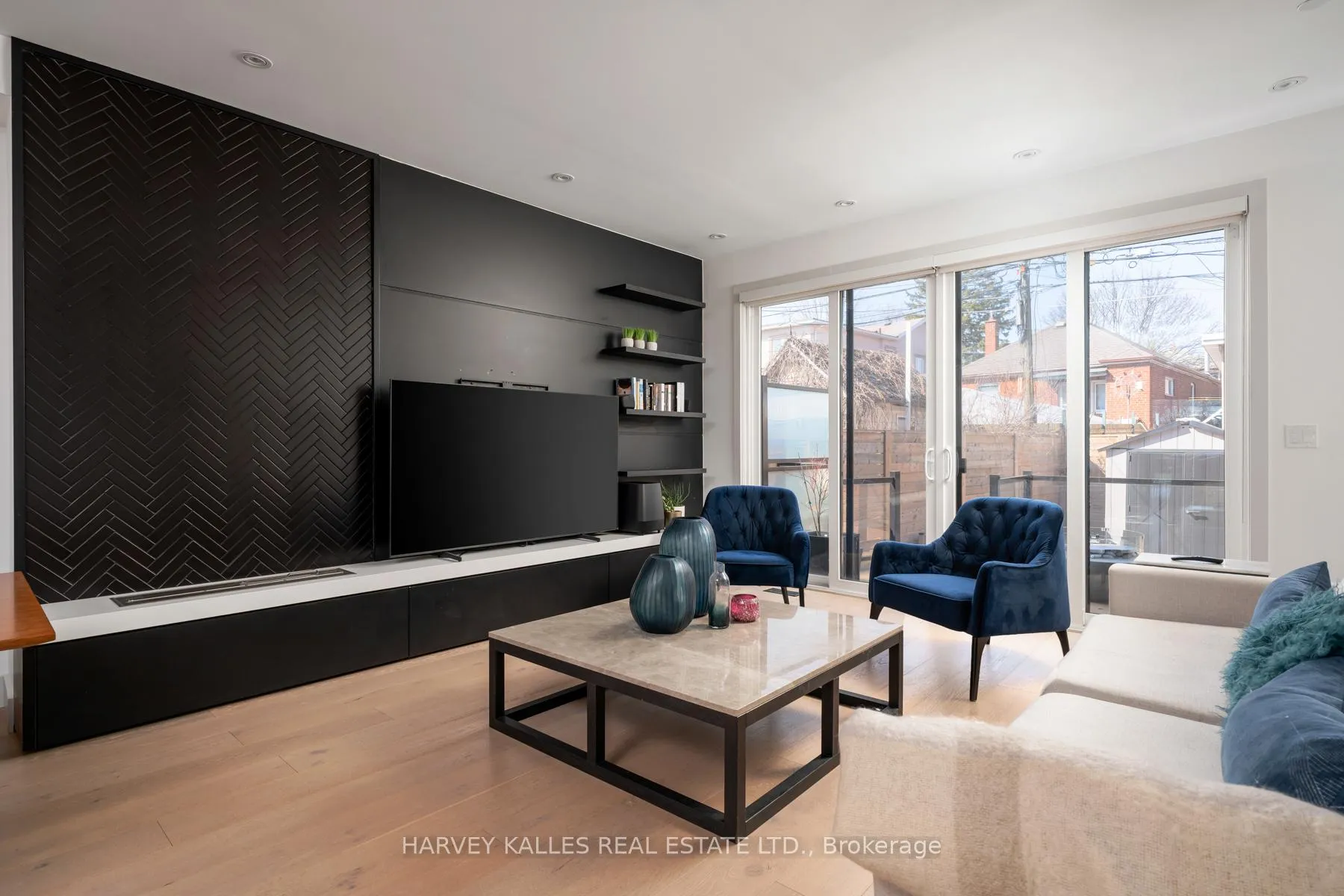 Photo 12 of 38 Alameda Avenue, Toronto, Oakwood Village — HOMEH