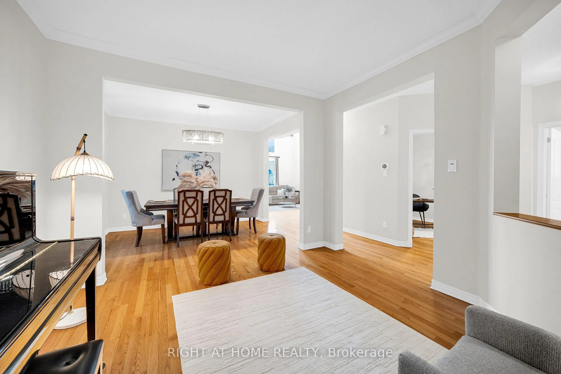Photo 8 of 27 Knowlton Drive, Ottawa, Barrhaven East — HOMEH