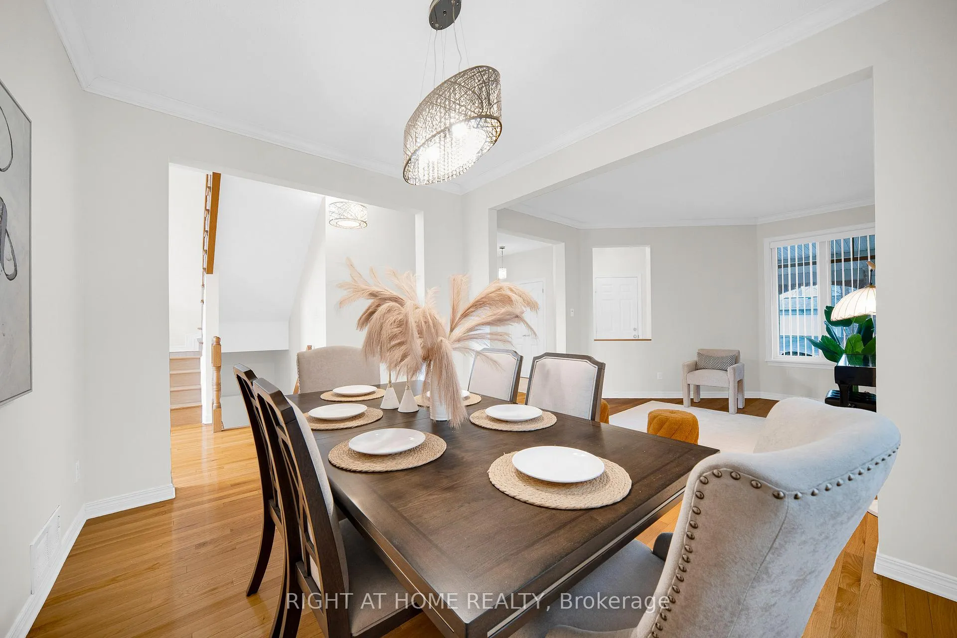 Photo 9 of 27 Knowlton Drive, Ottawa, Barrhaven East — HOMEH