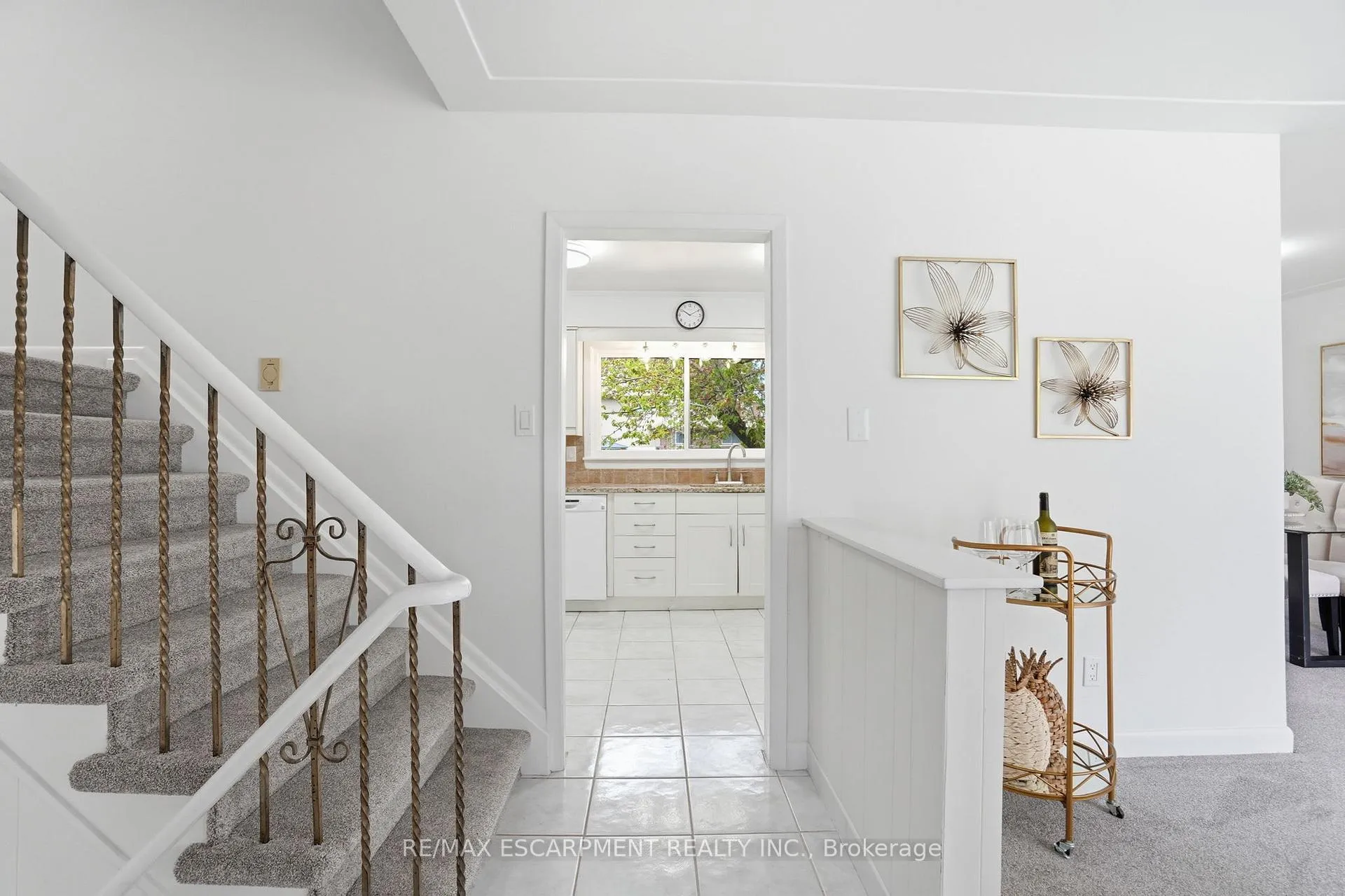 Photo 3 of 773 Paling Road, Burlington, Brant — HOMEH