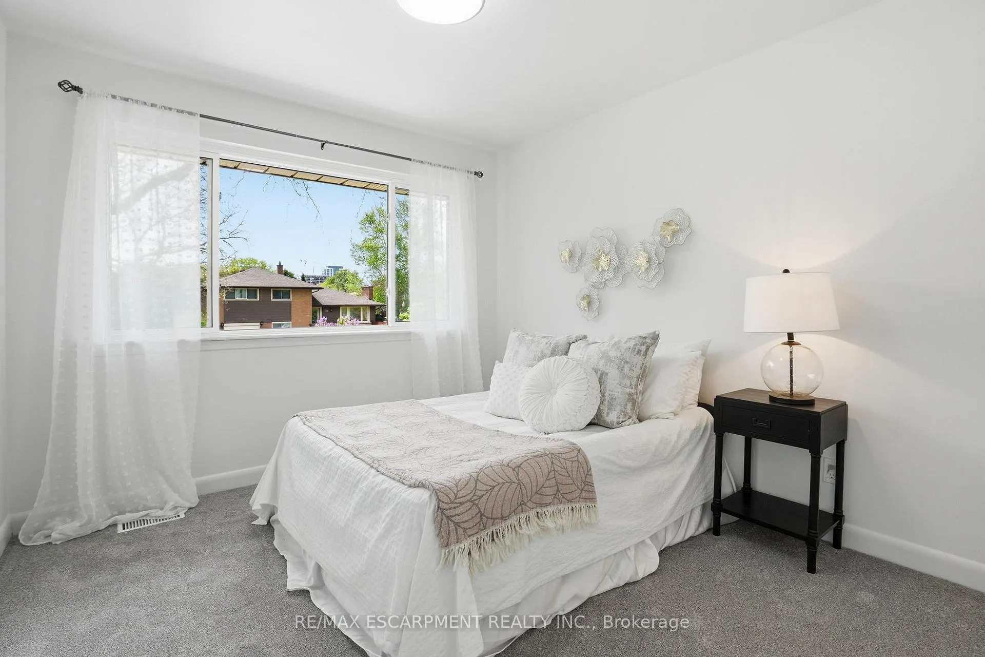 Photo 10 of 773 Paling Road, Burlington, Brant — HOMEH