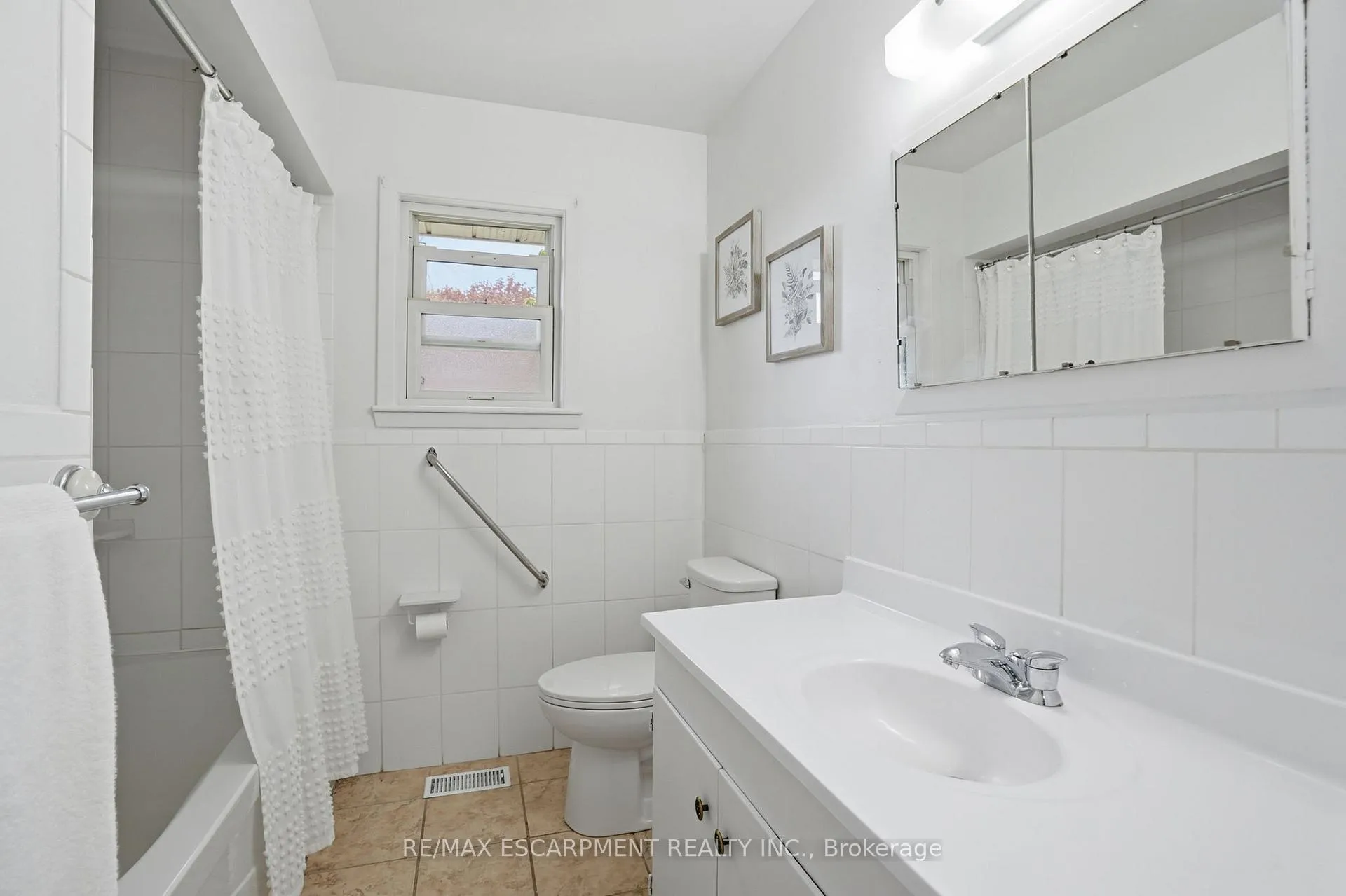 Photo 12 of 773 Paling Road, Burlington, Brant — HOMEH
