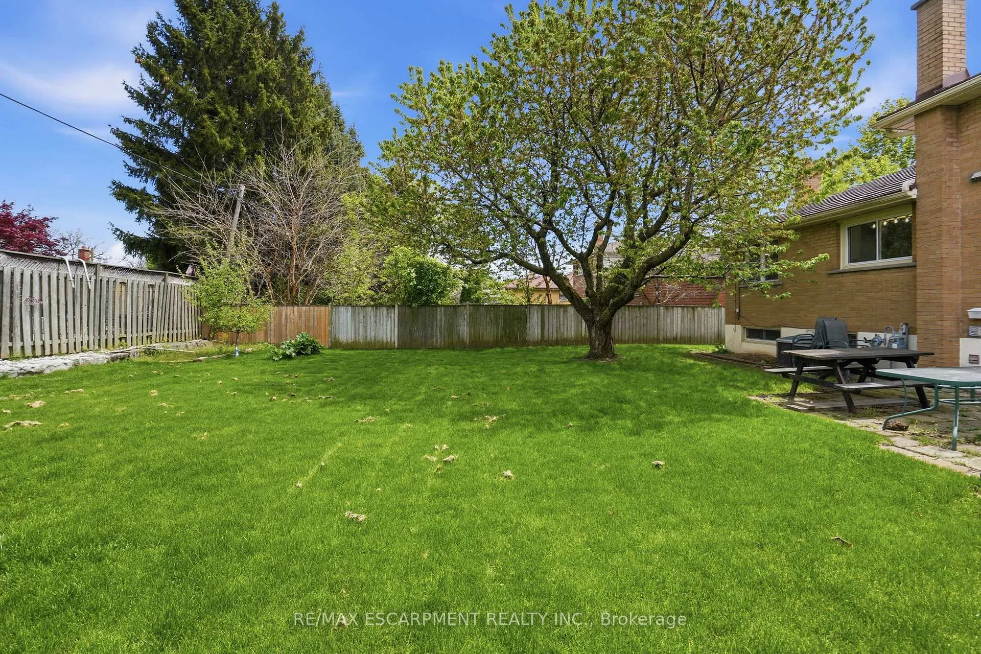 Photo 26 of 773 Paling Road, Burlington, Brant — HOMEH