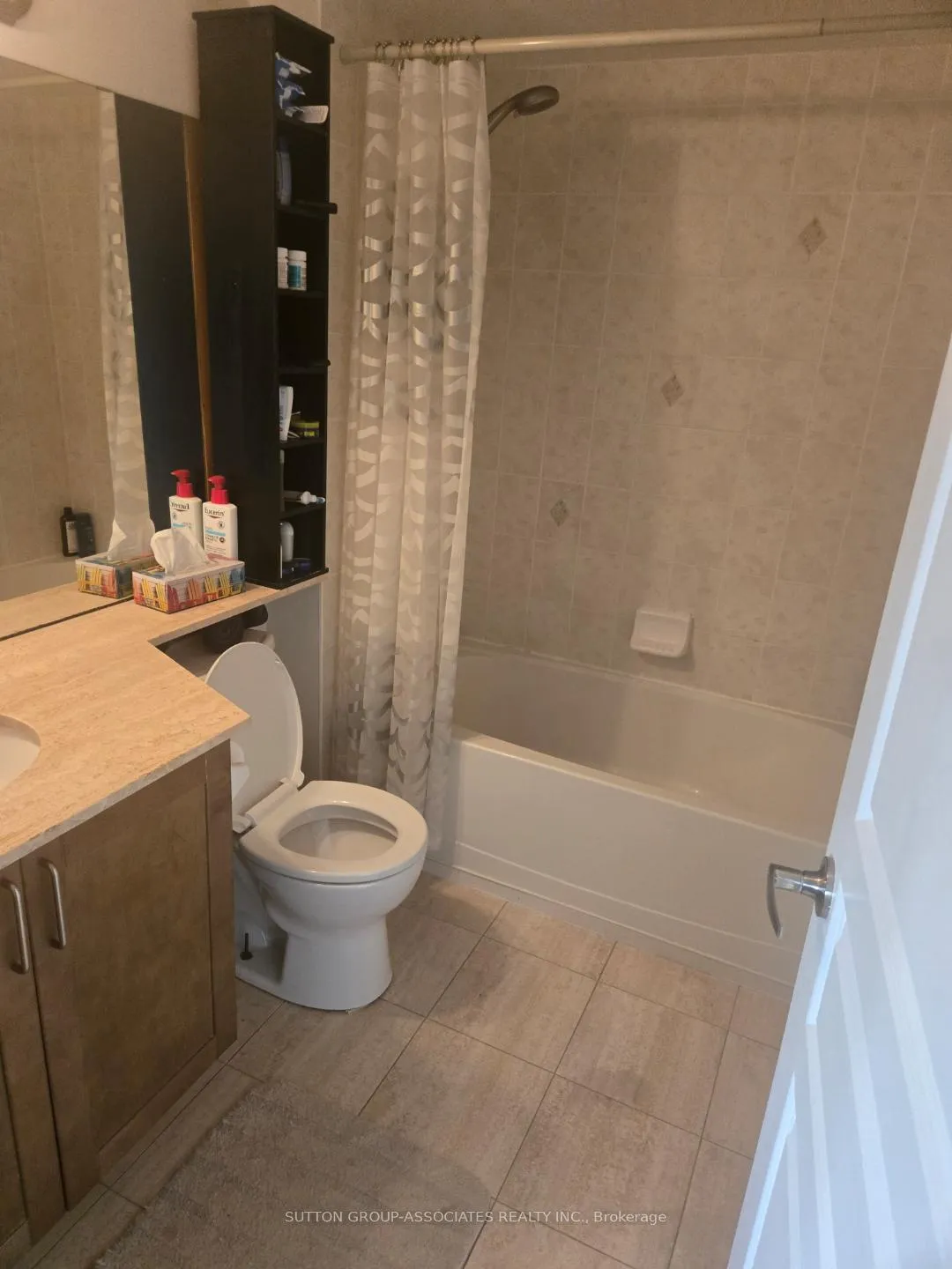 Photo 9 of Unit 519, 308 Palmerston Avenue, Toronto, Trinity-Bellwoods — HOMEH