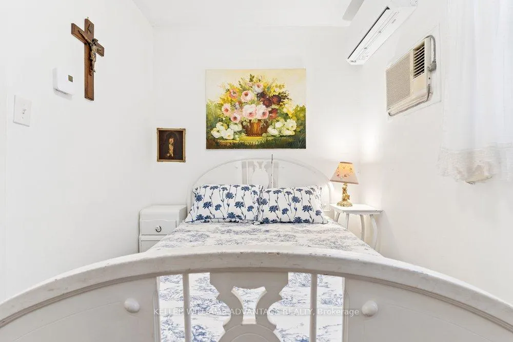 Photo 10 of 186 Cedric Avenue, Toronto, Oakwood Village — HOMEH