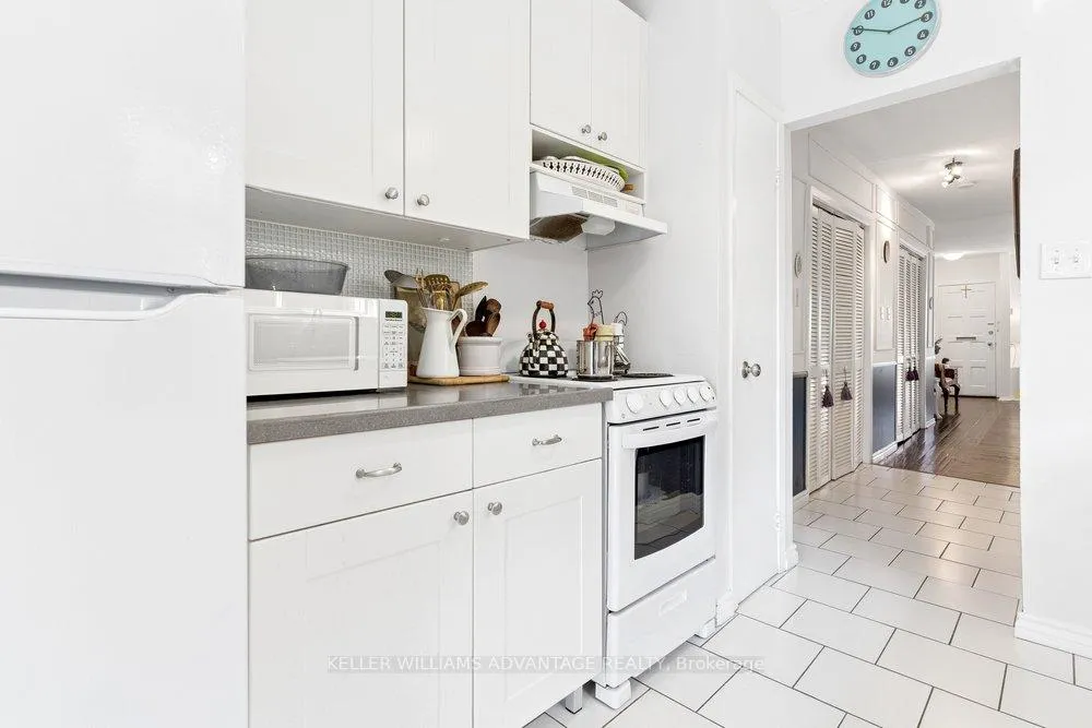 Photo 20 of 186 Cedric Avenue, Toronto, Oakwood Village — HOMEH