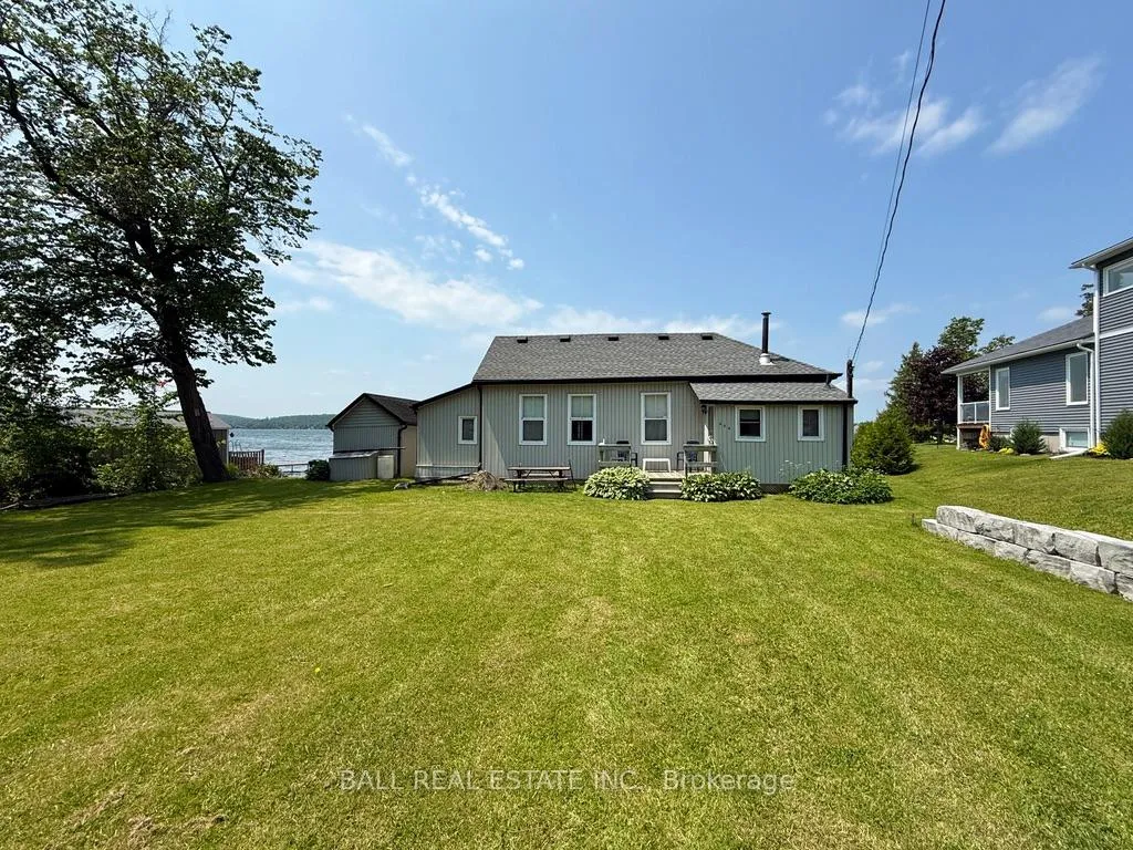 Photo 2 of 654 Hatton Avenue, Selwyn — HOMEH