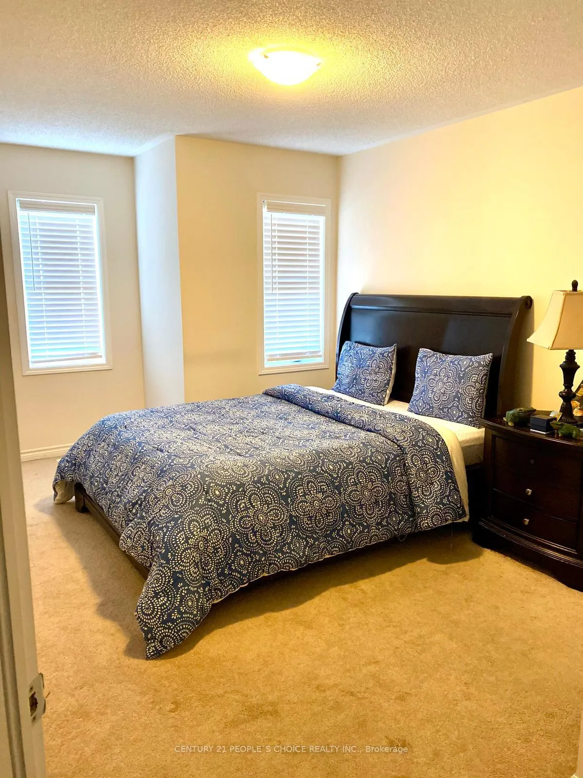Photo 8 of 1353 Orr Terrace, Milton, Ford — HOMEH