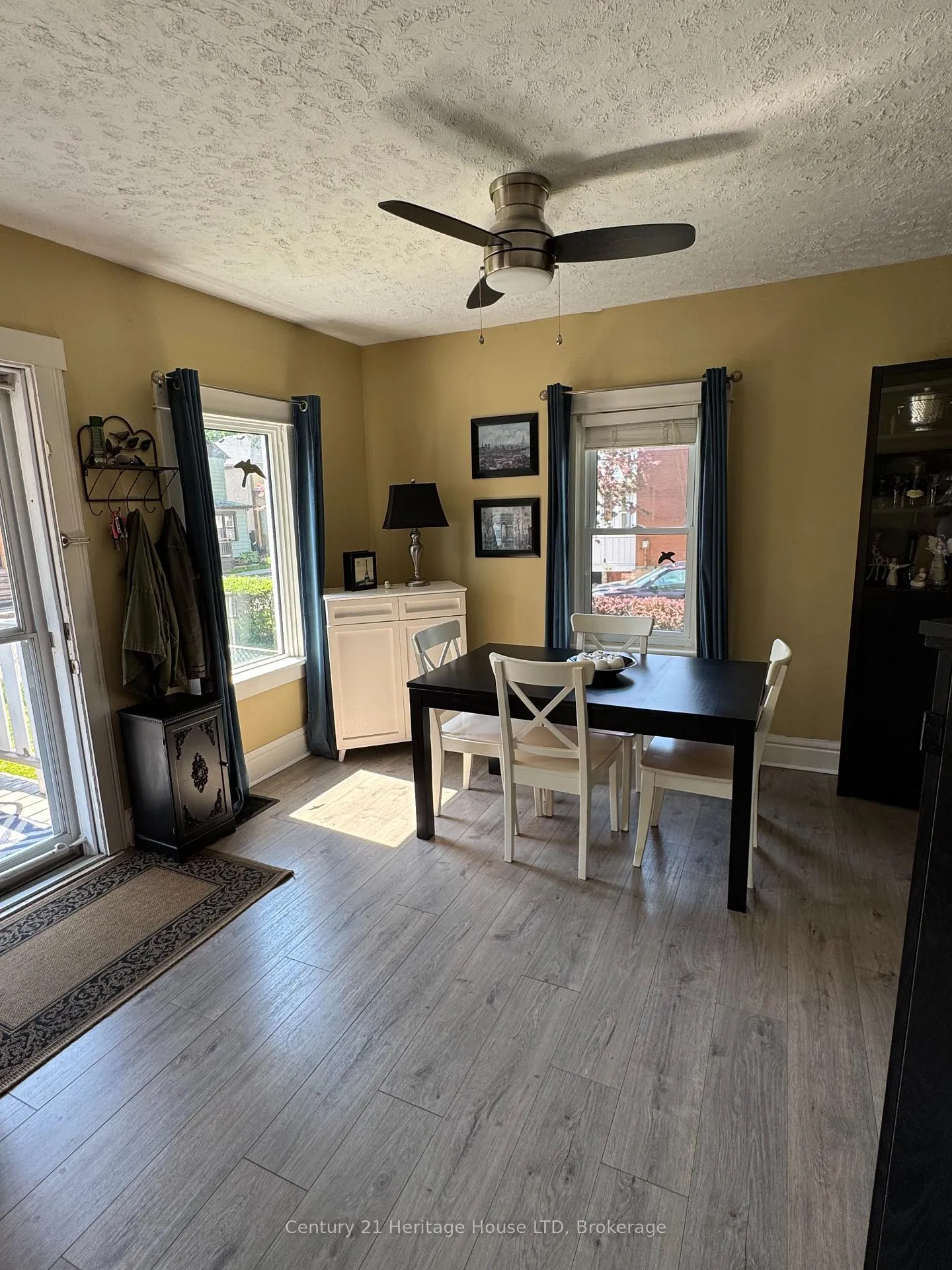Photo 9 of 87 Margery Road, Welland, Welland Downtown — HOMEH