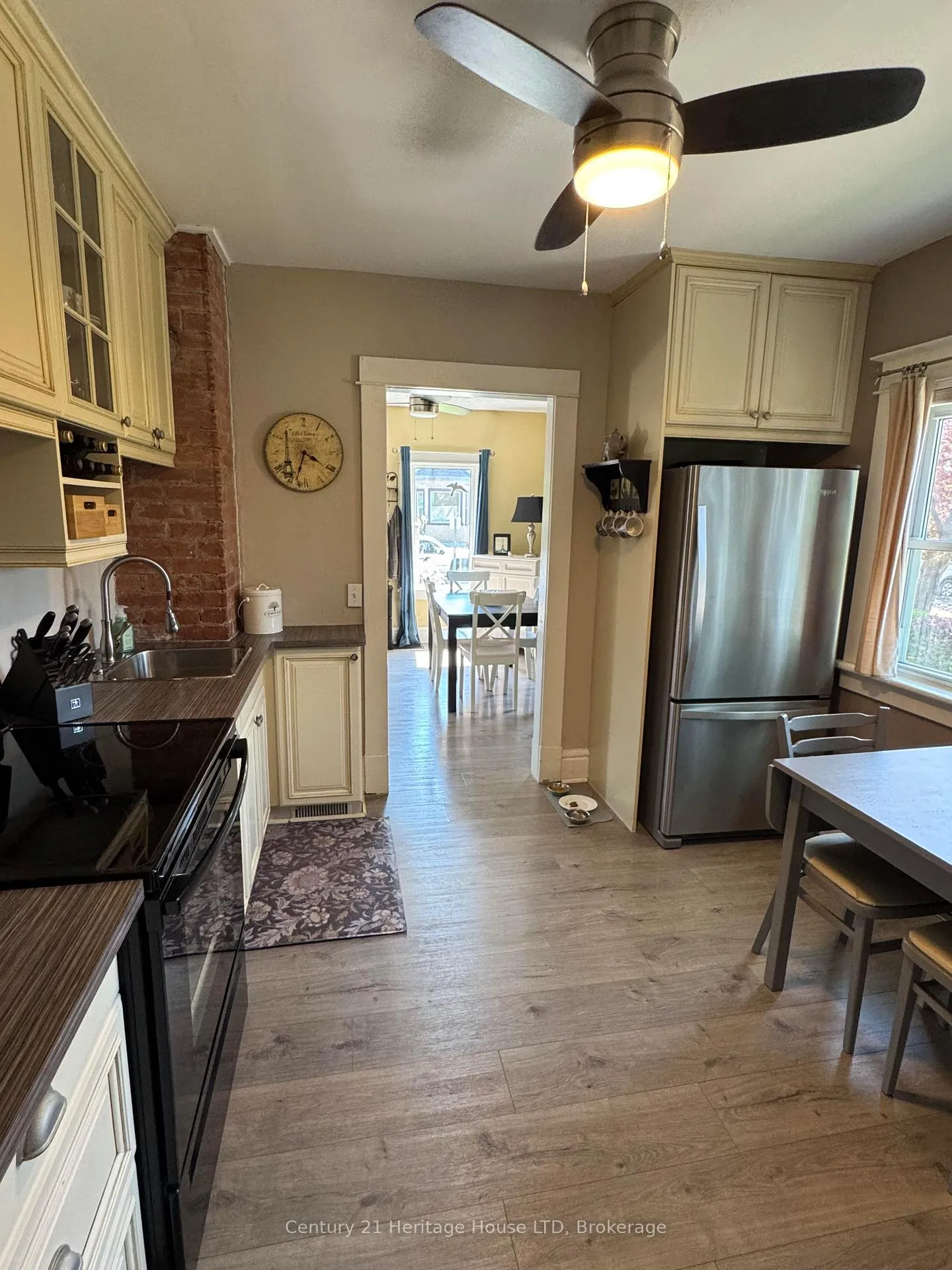 Photo 13 of 87 Margery Road, Welland, Welland Downtown — HOMEH