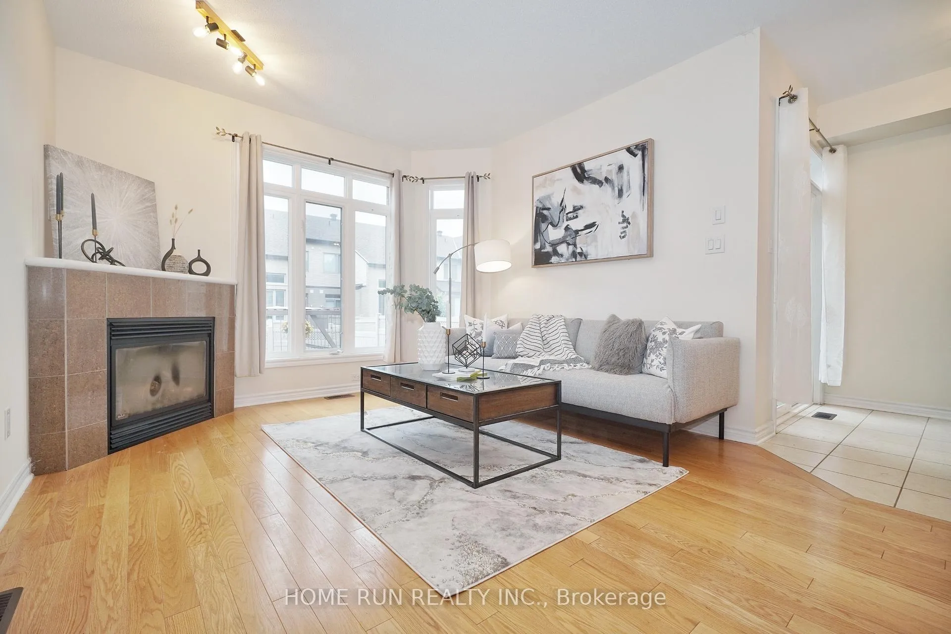 Photo 11 of 157 Mattingly Way, Ottawa, Riverside South/Gloucester Glen — HOMEH