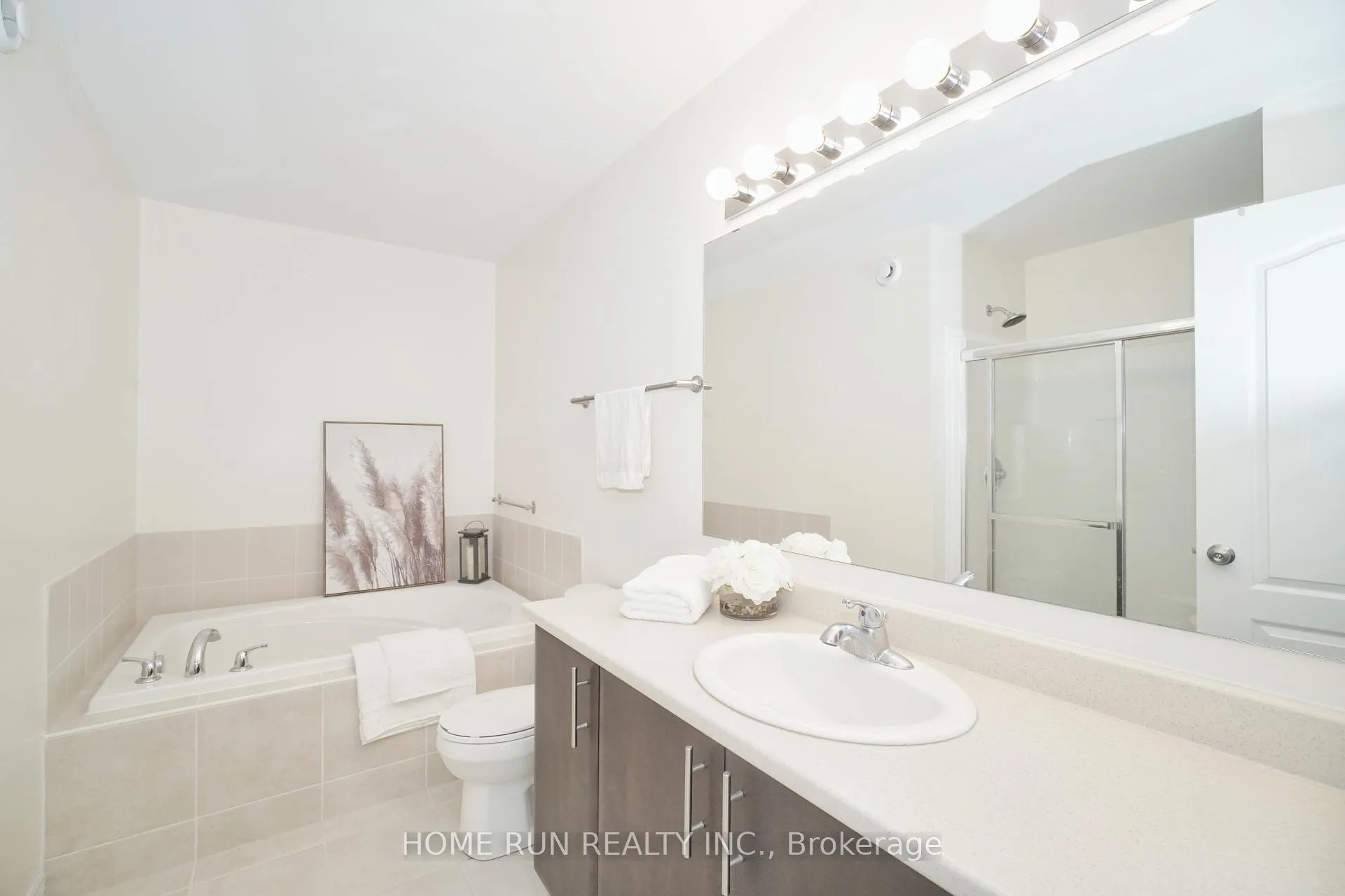 Photo 20 of 157 Mattingly Way, Ottawa, Riverside South/Gloucester Glen — HOMEH