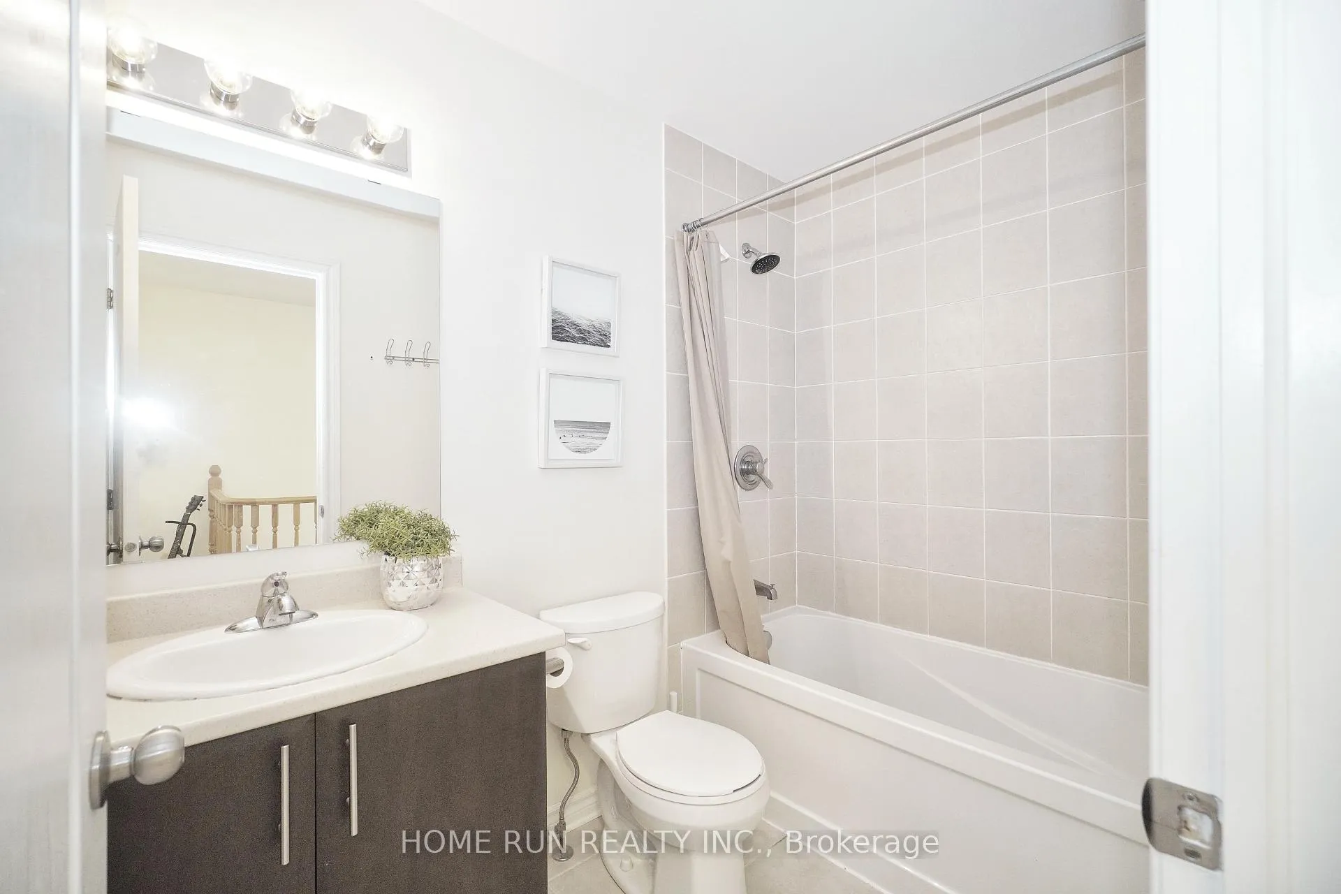 Photo 25 of 157 Mattingly Way, Ottawa, Riverside South/Gloucester Glen — HOMEH