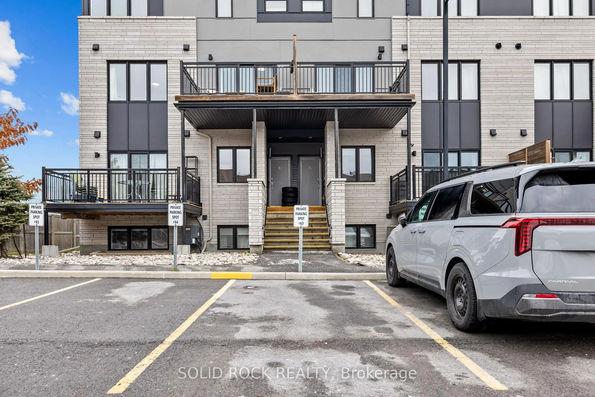 Photo 20 of Unit B, 442 Via Verona Avenue, Ottawa, Barrhaven - Longfields — HOMEH
